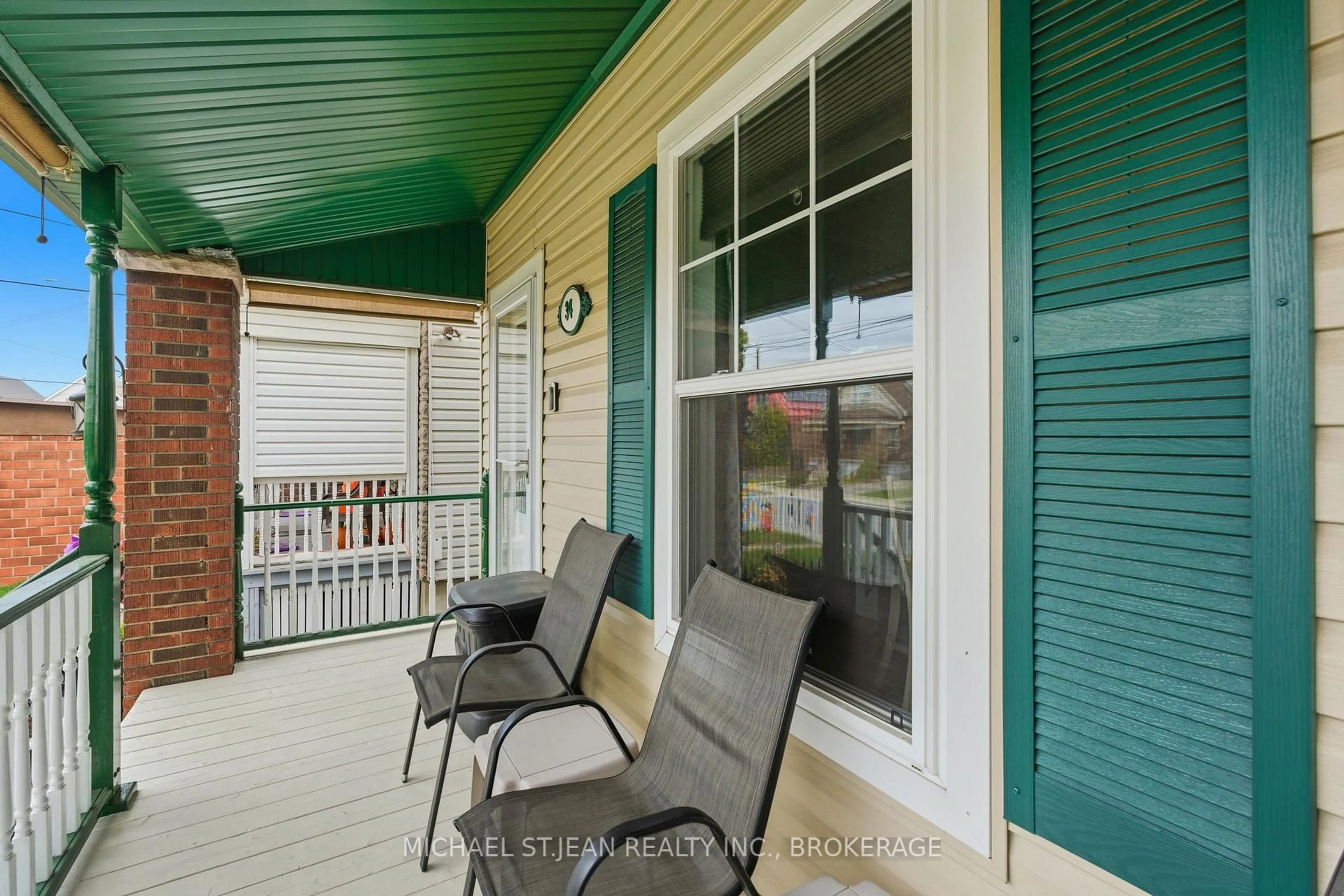 Patio, unknown for 34 Albemarle St, Hamilton Ontario L8L 7G4