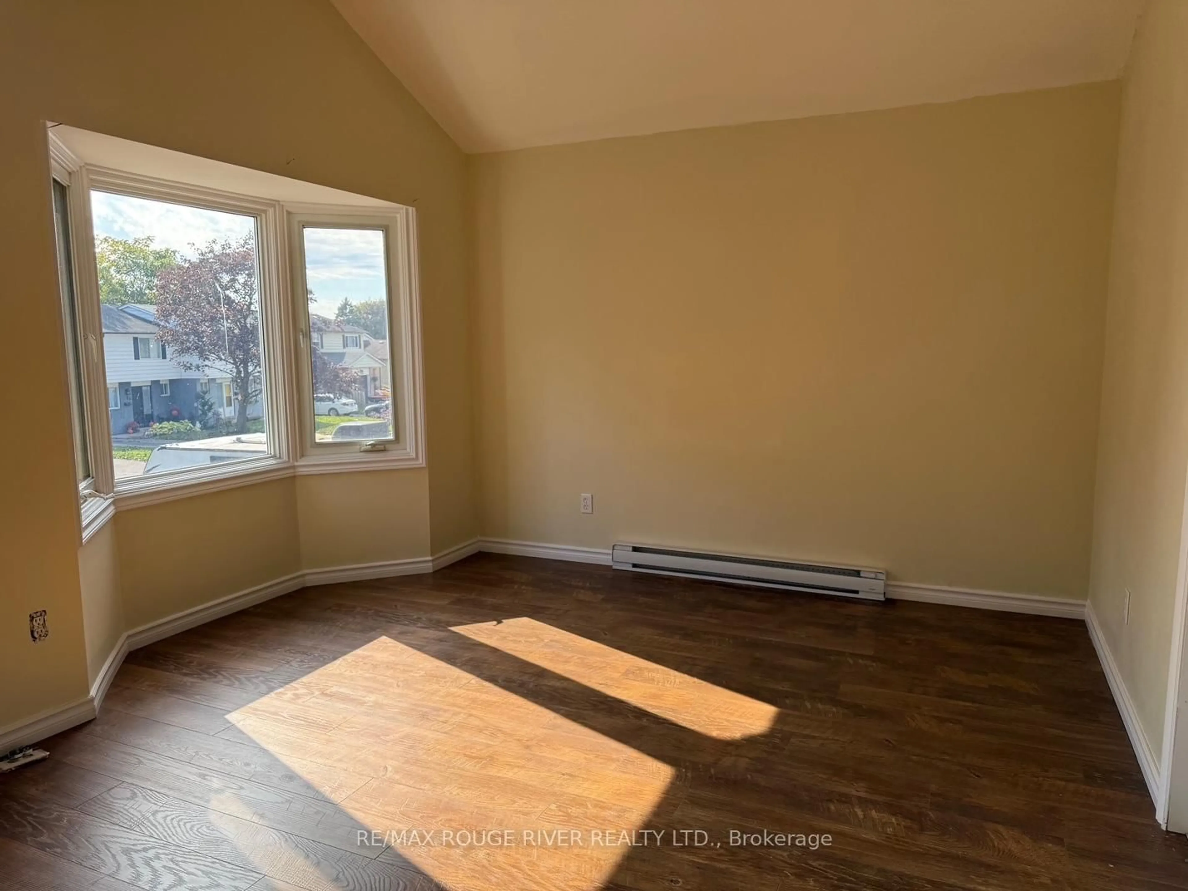 A pic of a room for 20 Stanley Dr, Port Hope Ontario L1A 3W6