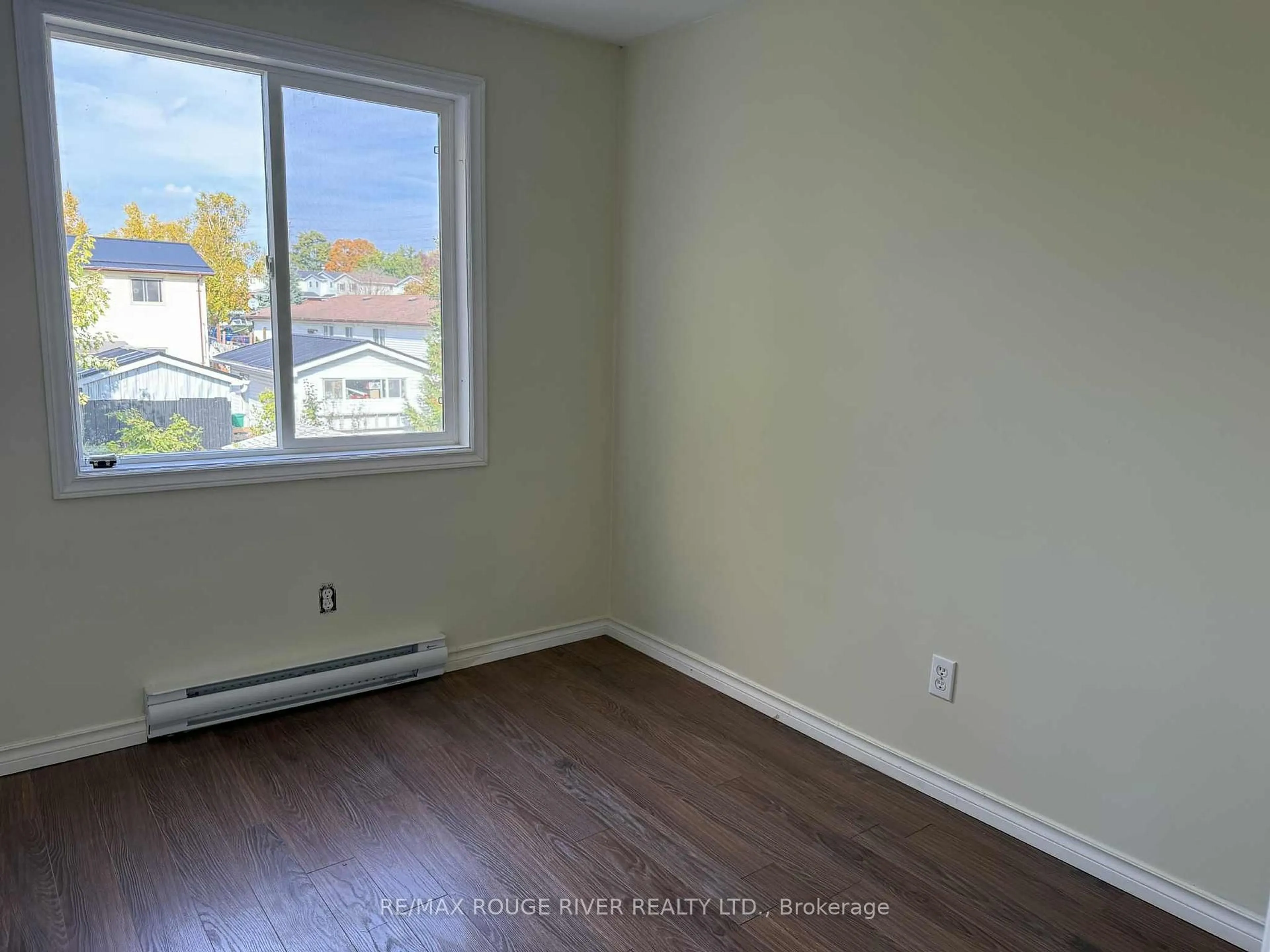 A pic of a room for 20 Stanley Dr, Port Hope Ontario L1A 3W6