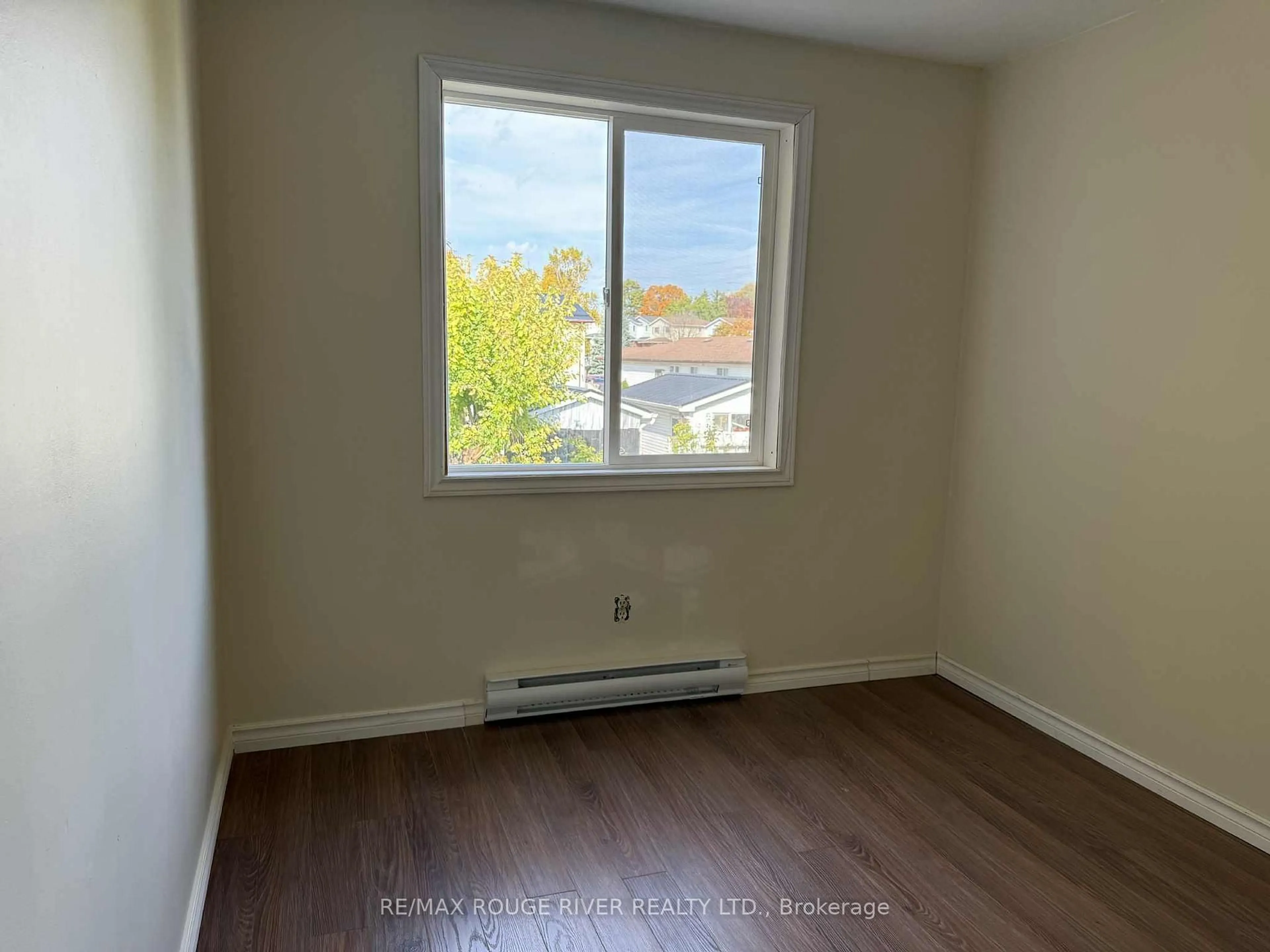 A pic of a room for 20 Stanley Dr, Port Hope Ontario L1A 3W6