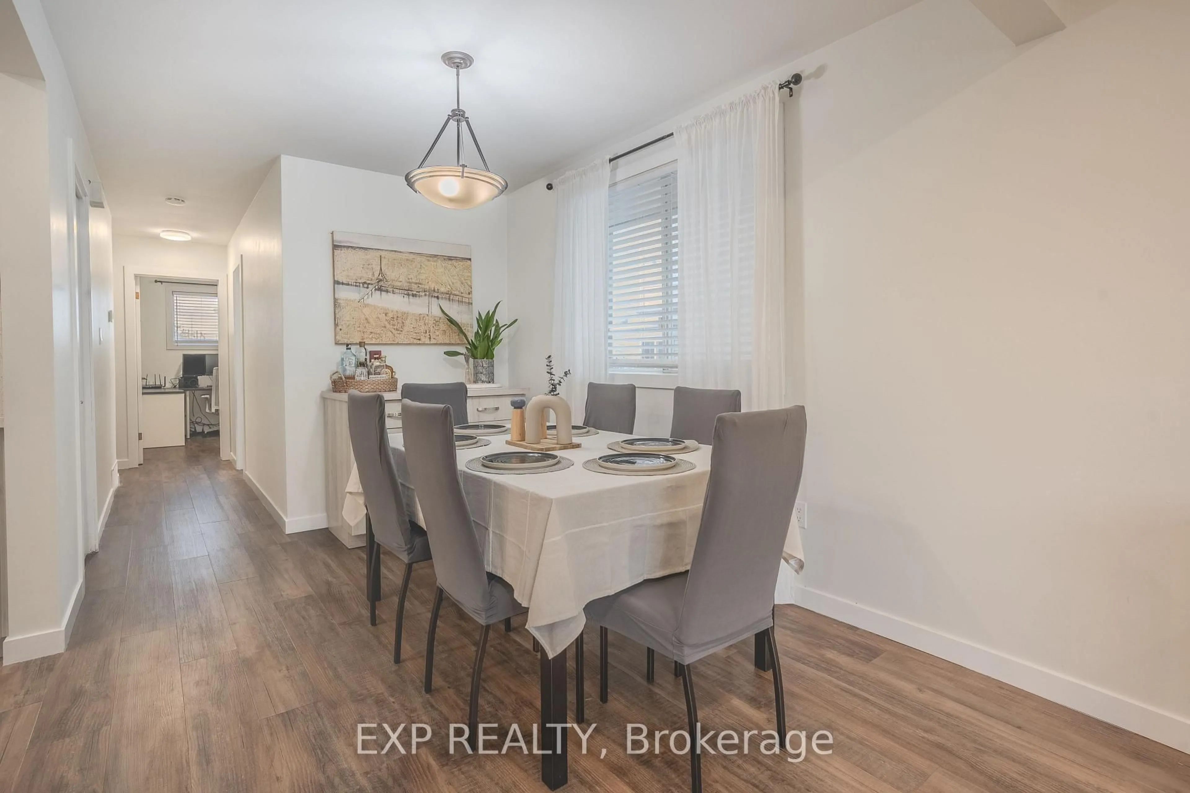 Dining room, unknown for 12 Lailey St, St. Catharines Ontario L2M 5G8