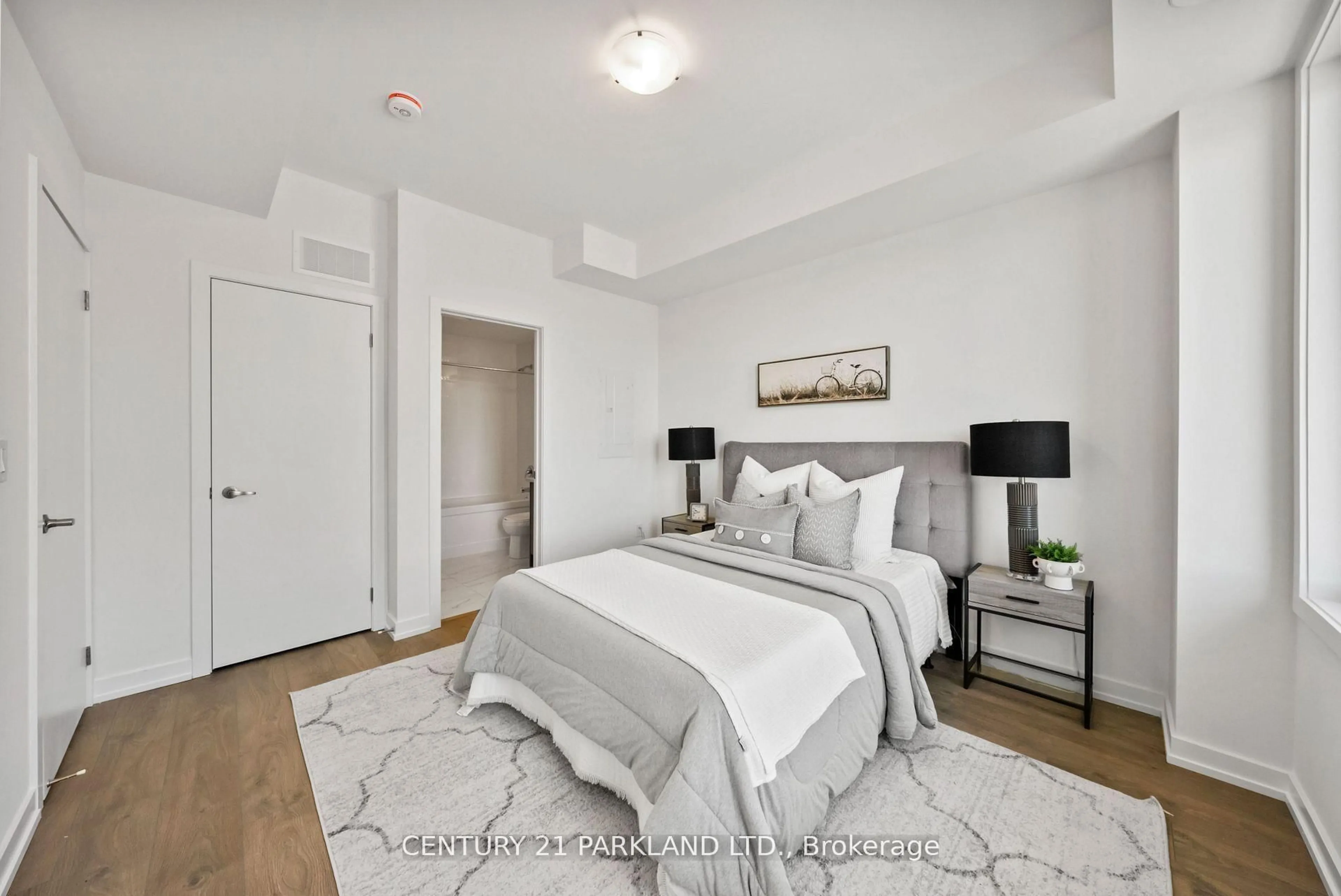 Bedroom with bed, unknown for 160 Densmore Rd #1602, Cobourg Ontario K9A 4J9