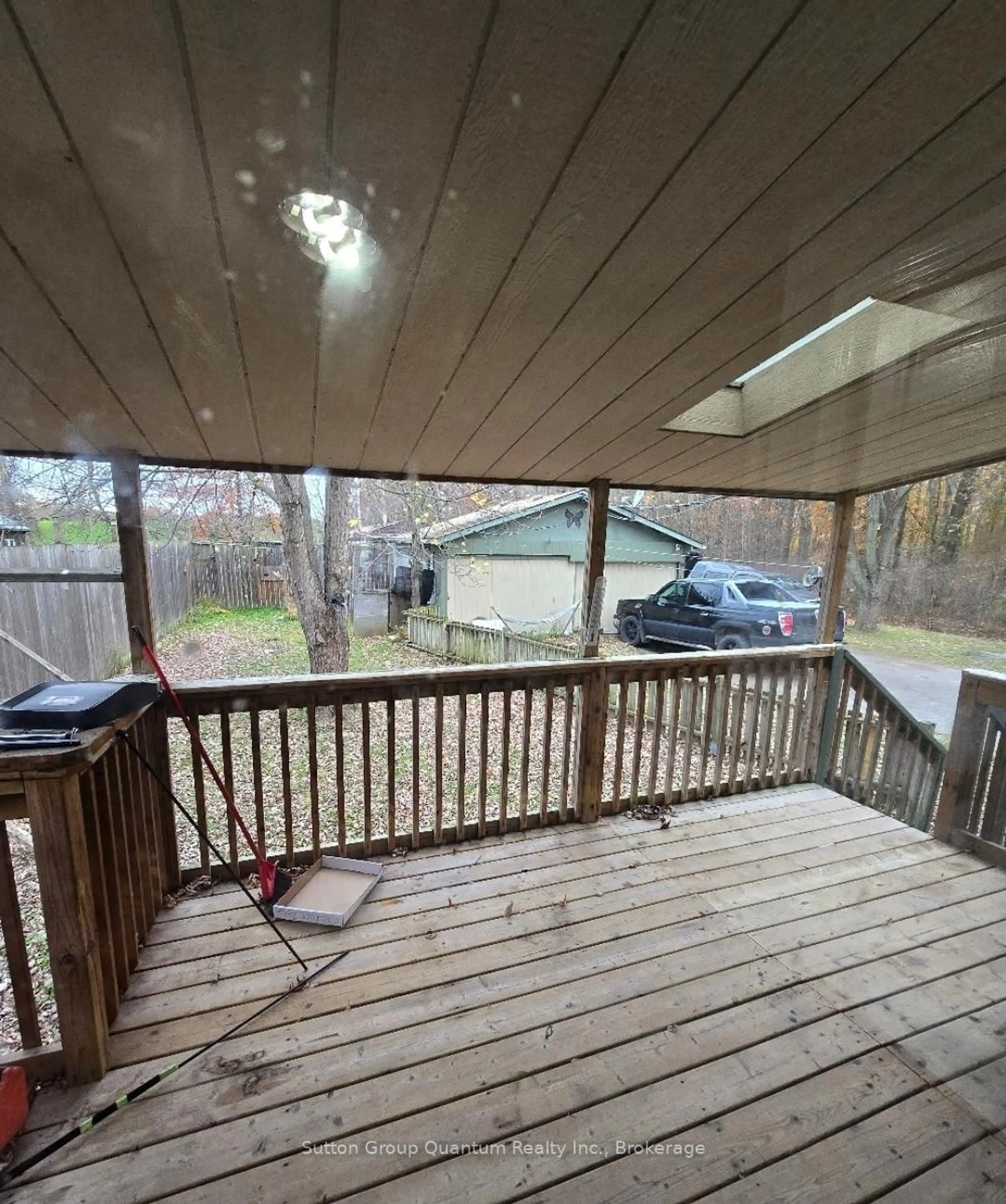Patio, street for 6189 Kister Rd, Niagara Falls Ontario L2E 6X8