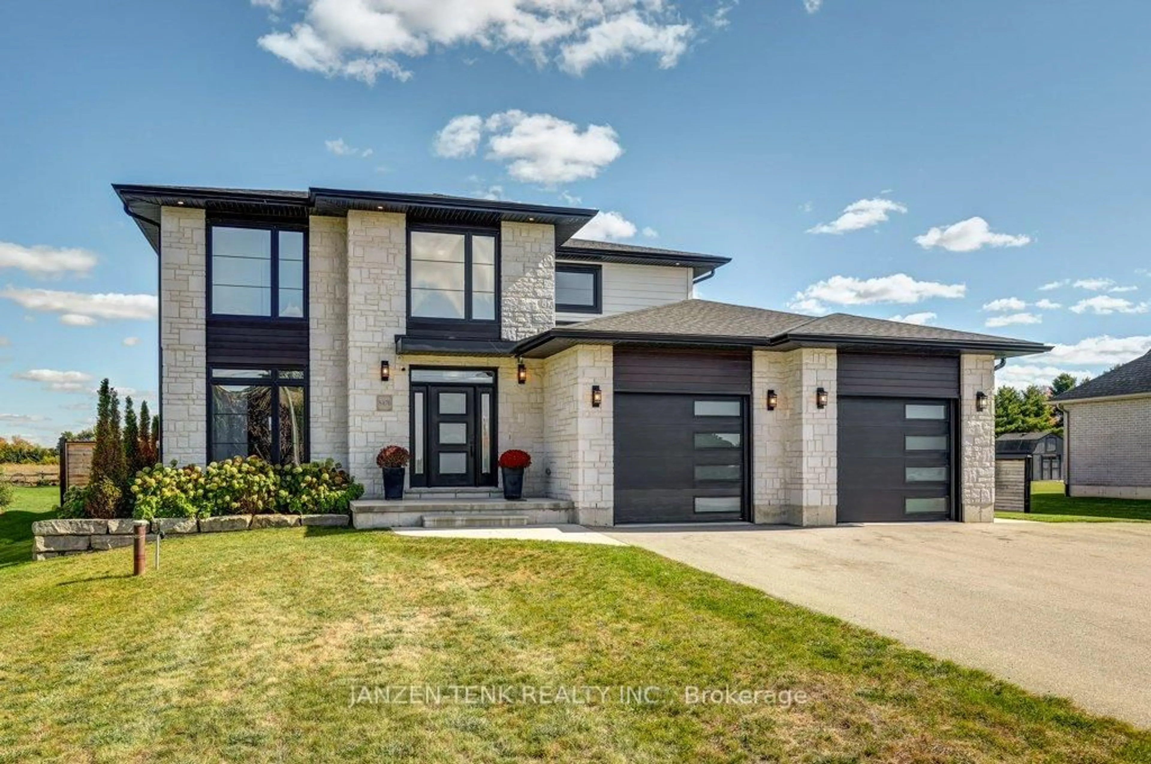 Home with brick exterior material, street for 8476 Imperial Rd, Malahide Ontario N5H 2R2