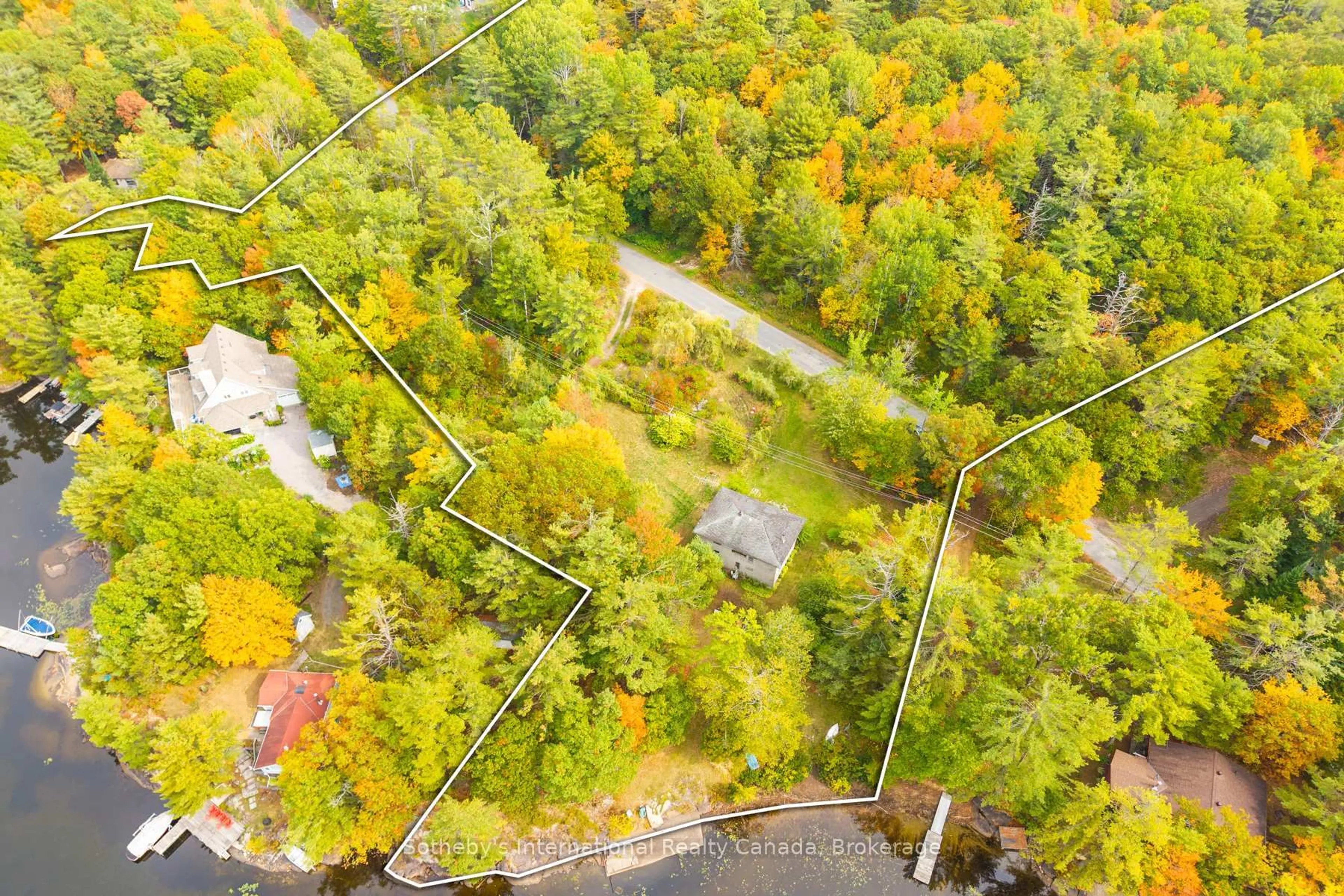 A pic from outside/outdoor area/front of a property/back of a property/a pic from drone, forest/trees view for 1144 South Morrison Lake Rd, Gravenhurst Ontario P0E 1N0