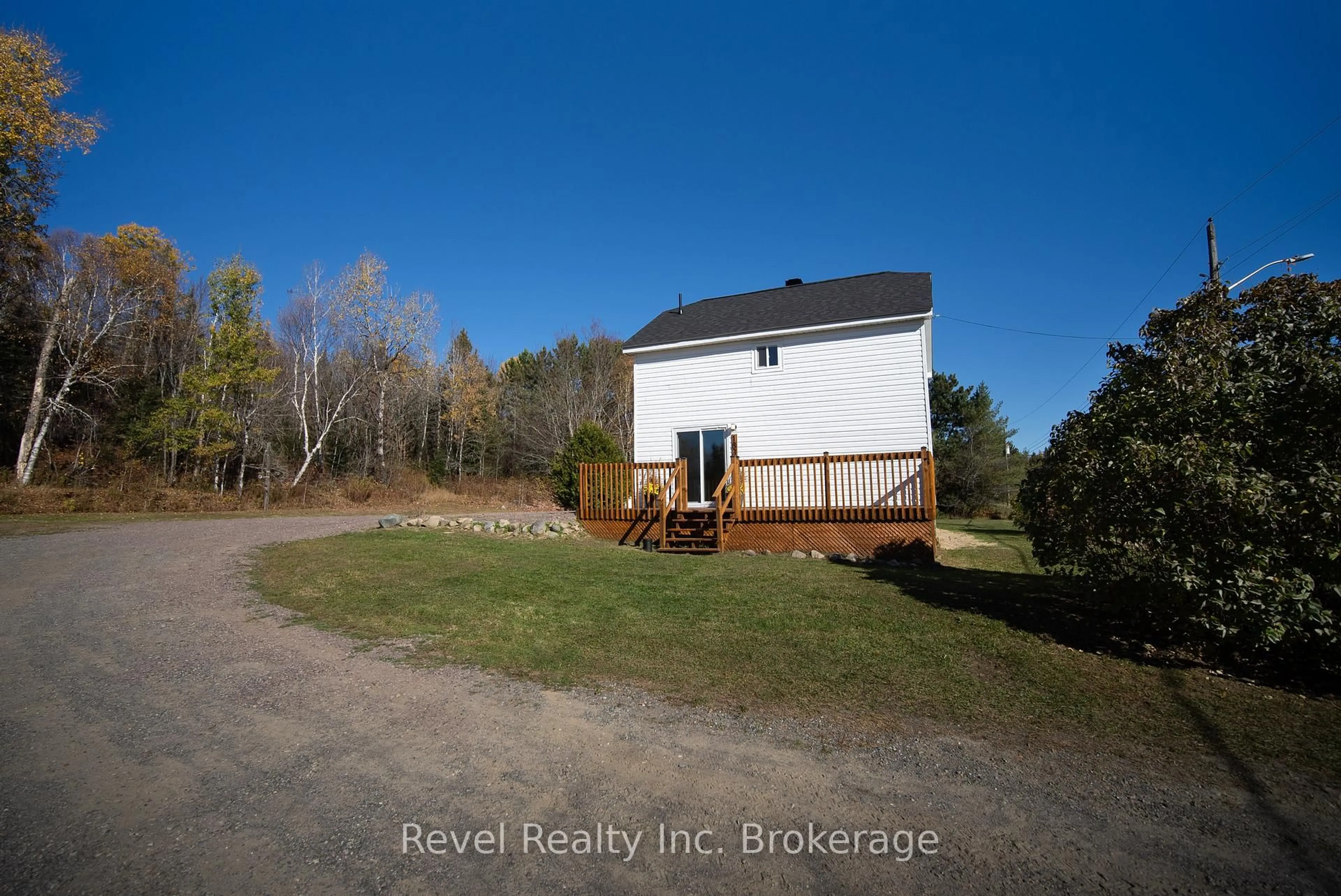 A pic from outside/outdoor area/front of a property/back of a property/a pic from drone, water/lake/river/ocean view for 183 Larocque St, West Nipissing Ontario P0H 1M0