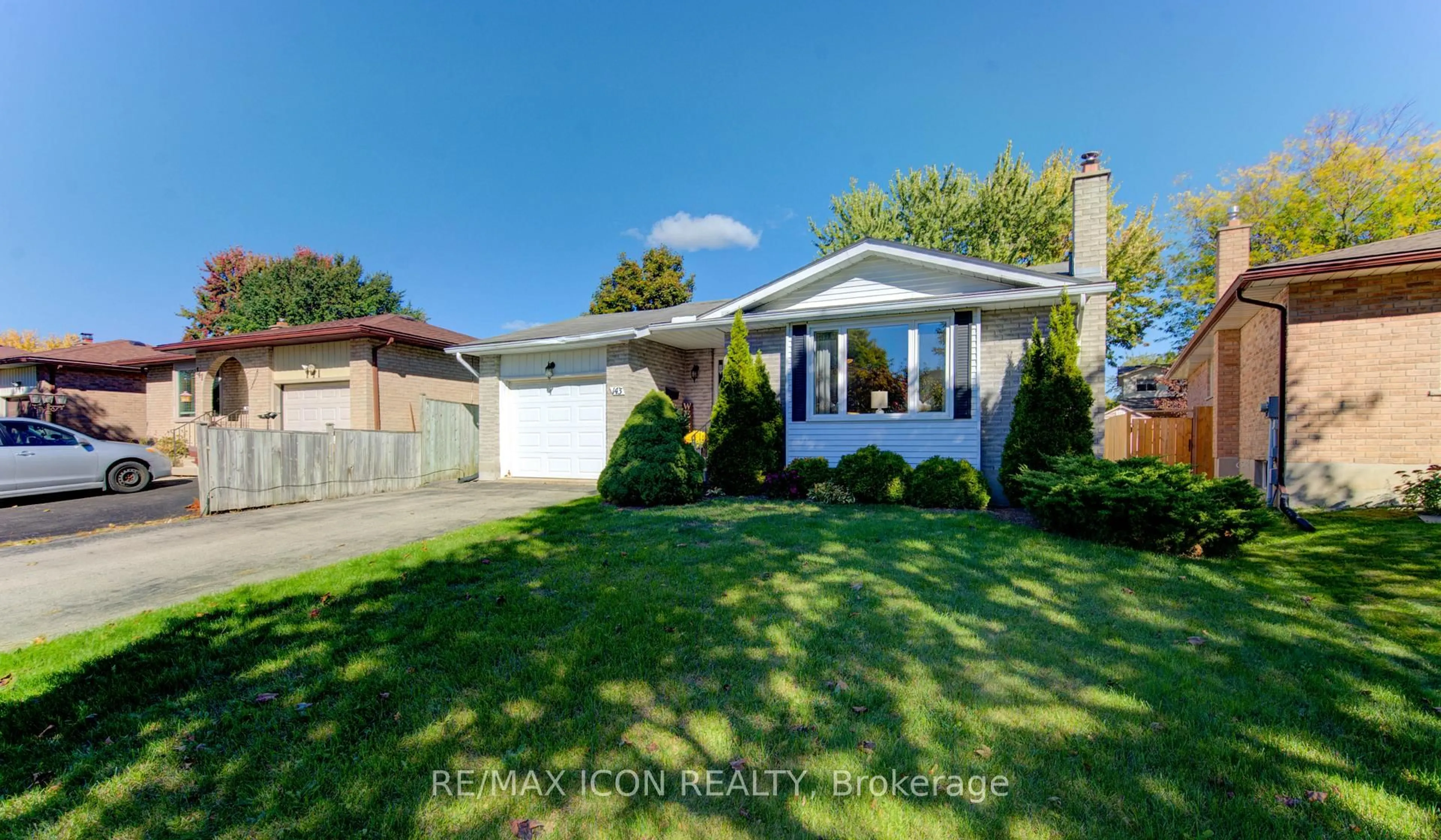 Unknown for 143 Clearwater Cres, Waterloo Ontario N2V 1E7