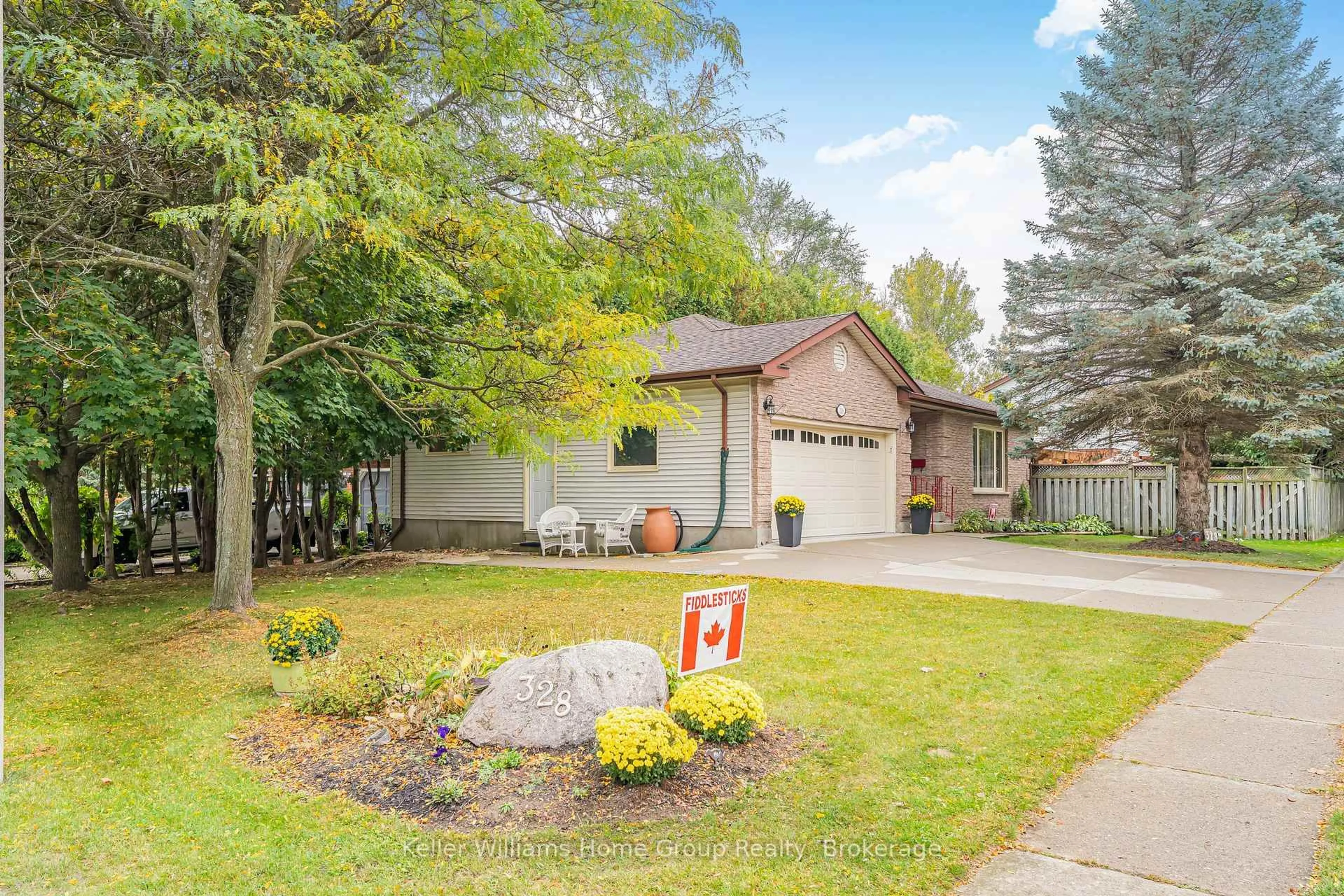 Unknown for 328 Burnett Ave, Cambridge Ontario N1T 1G6