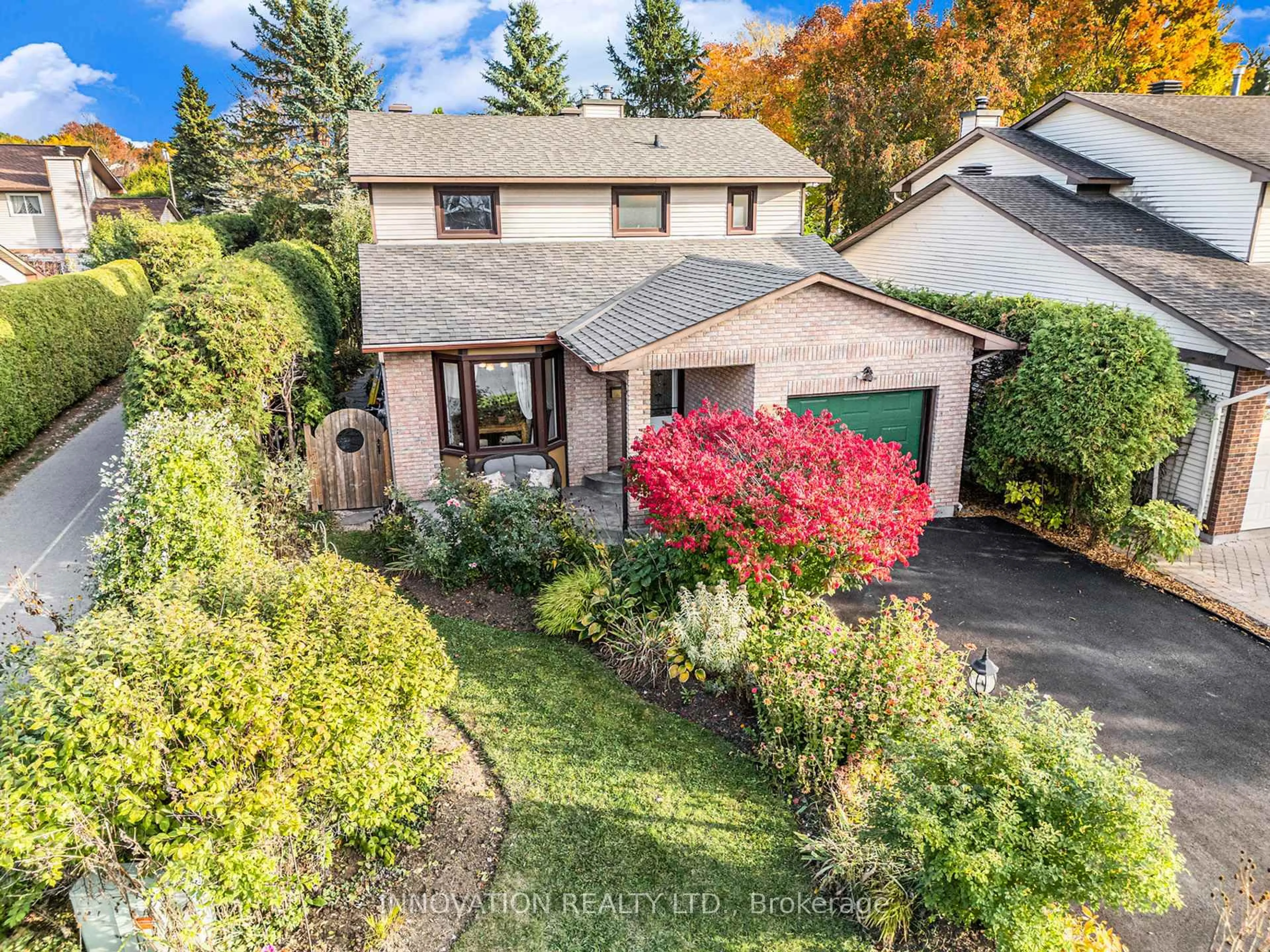A pic from outside/outdoor area/front of a property/back of a property/a pic from drone, street for 43 Liston Cres, Ottawa Ontario K2L 2W3