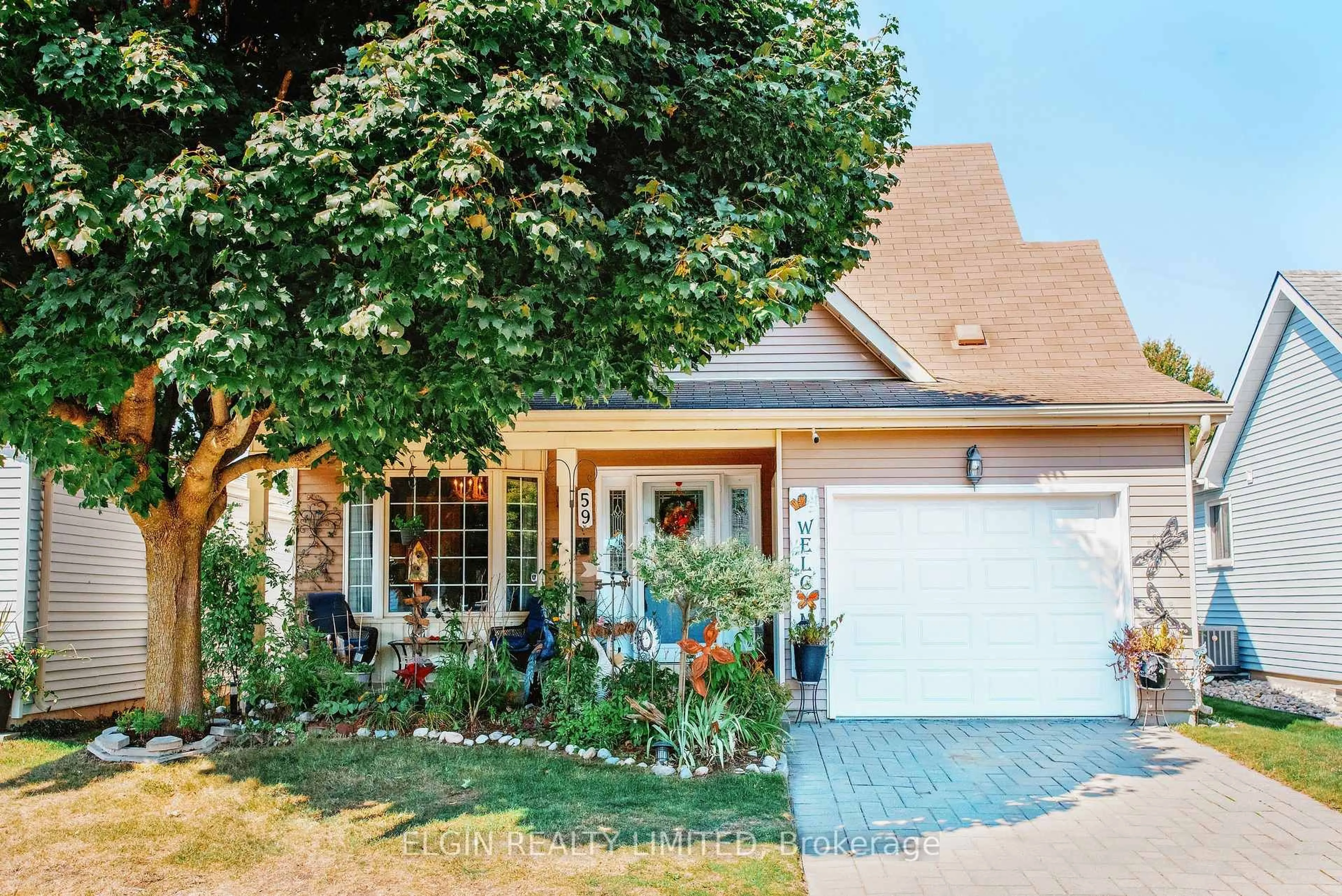 Home with brick exterior material, street for 59 Wilkins Cres, Tillsonburg Ontario N4G 5M5