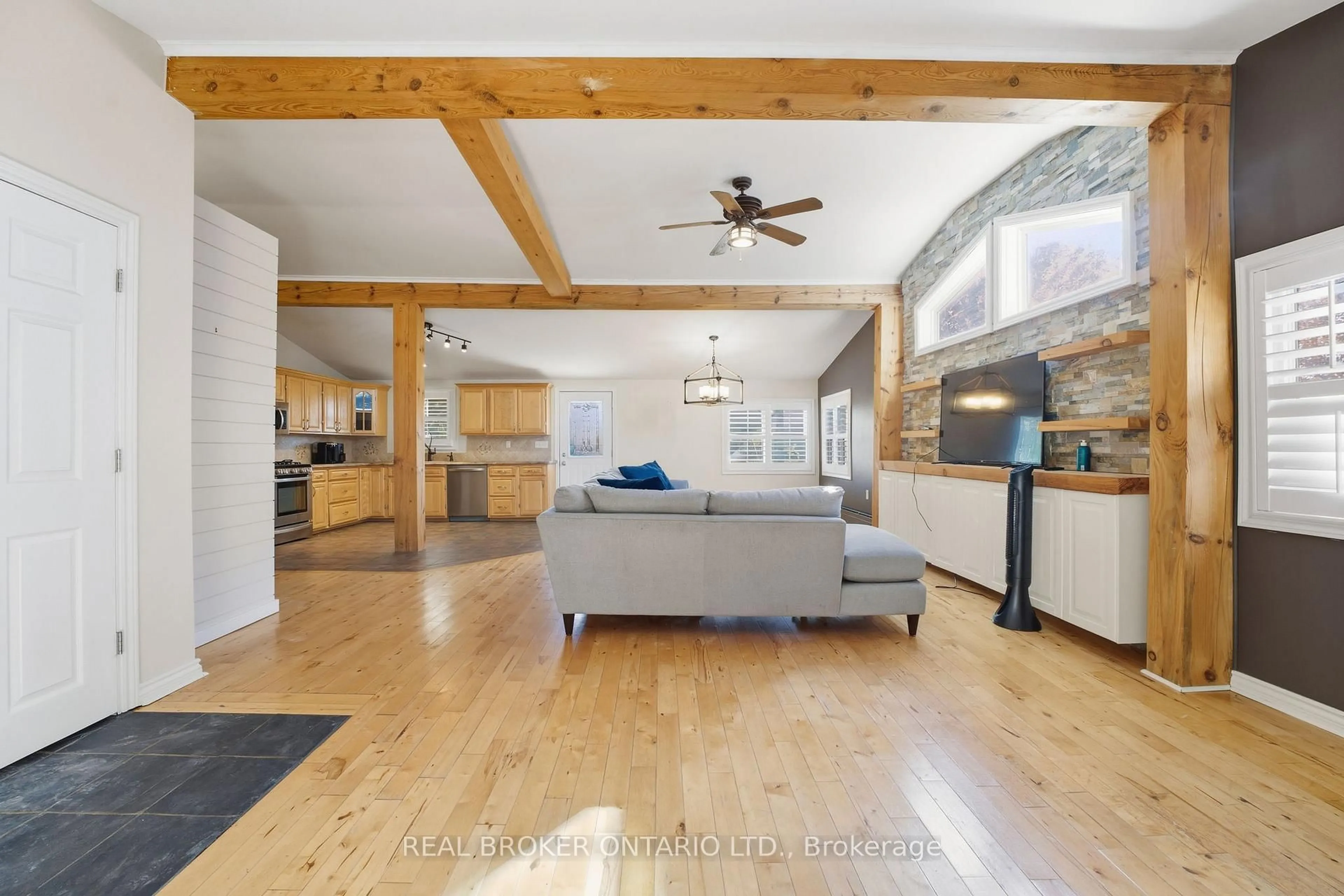 Open concept kitchen, wood/laminate floor for 11683 Springfield Rd, Malahide Ontario N0L 2J0