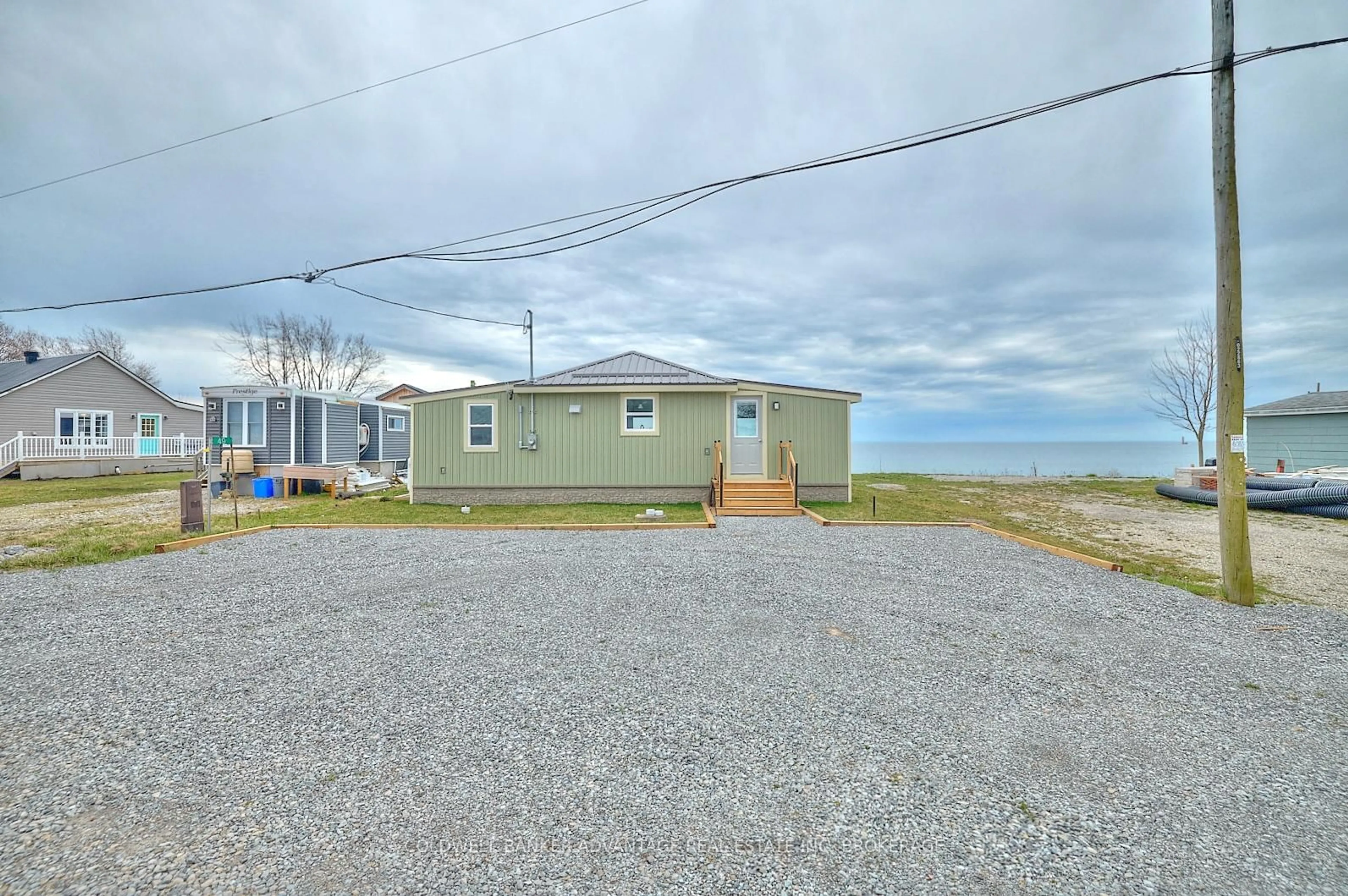 A pic from outside/outdoor area/front of a property/back of a property/a pic from drone, street for 49 Derner Line, Haldimand Ontario N0A 1K0