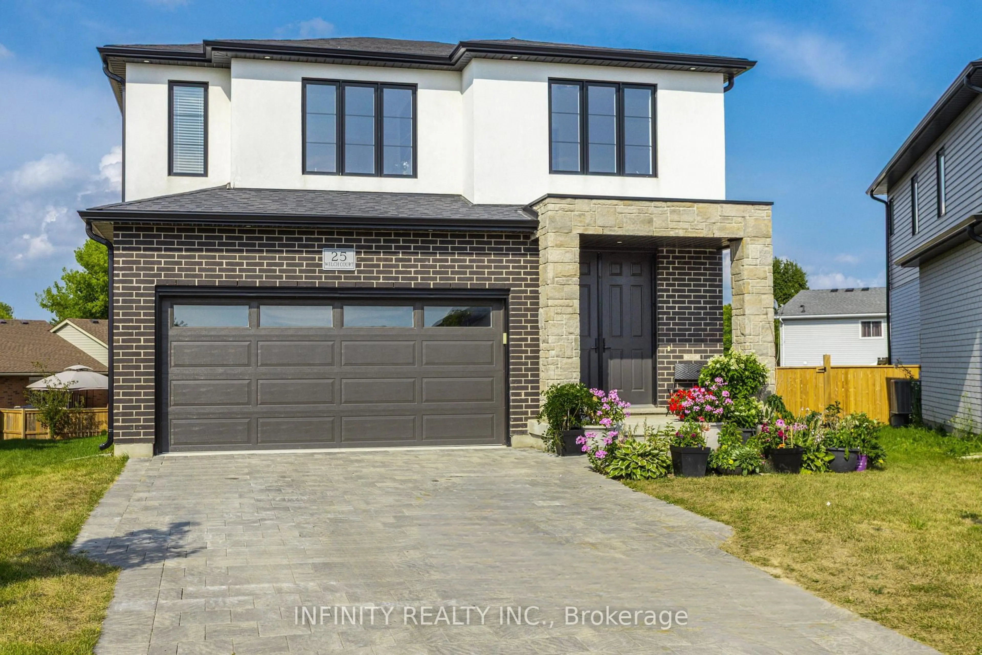 Home with brick exterior material, street for 25 Welch Crt, St. Thomas Ontario N5R 0M1