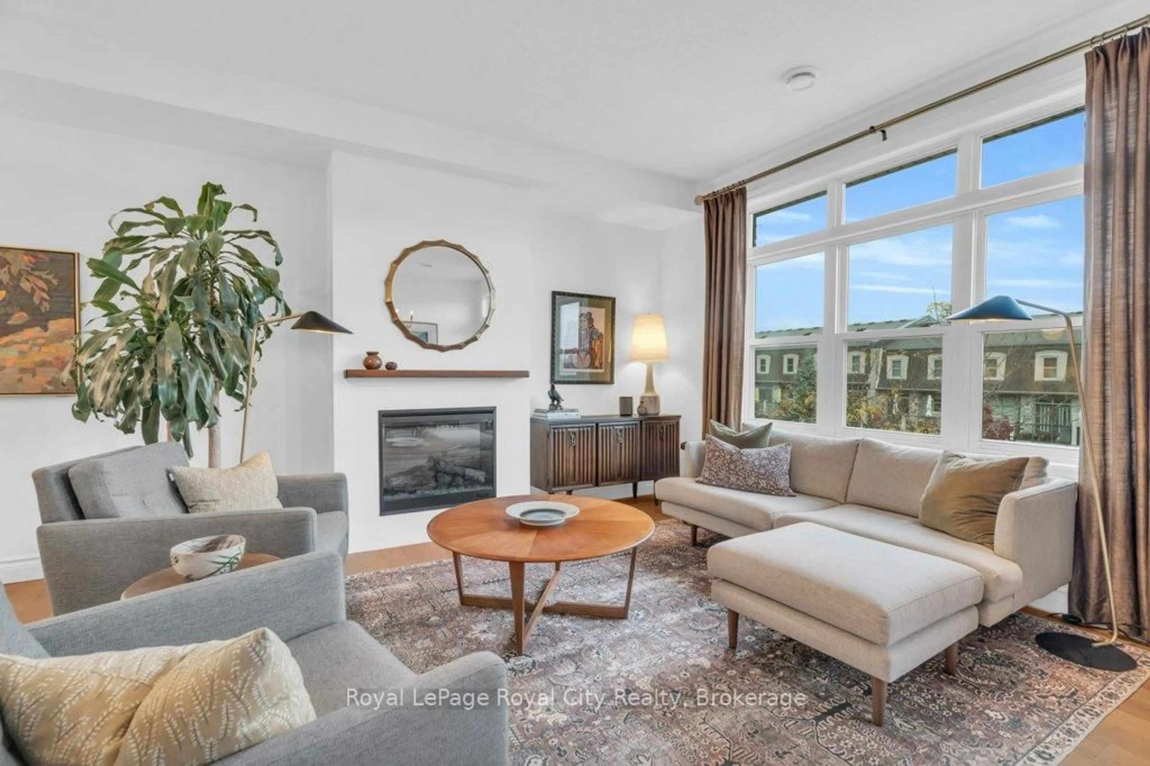 Living room with furniture, unknown for 68A Cardigan St, Guelph Ontario N1H 0A4