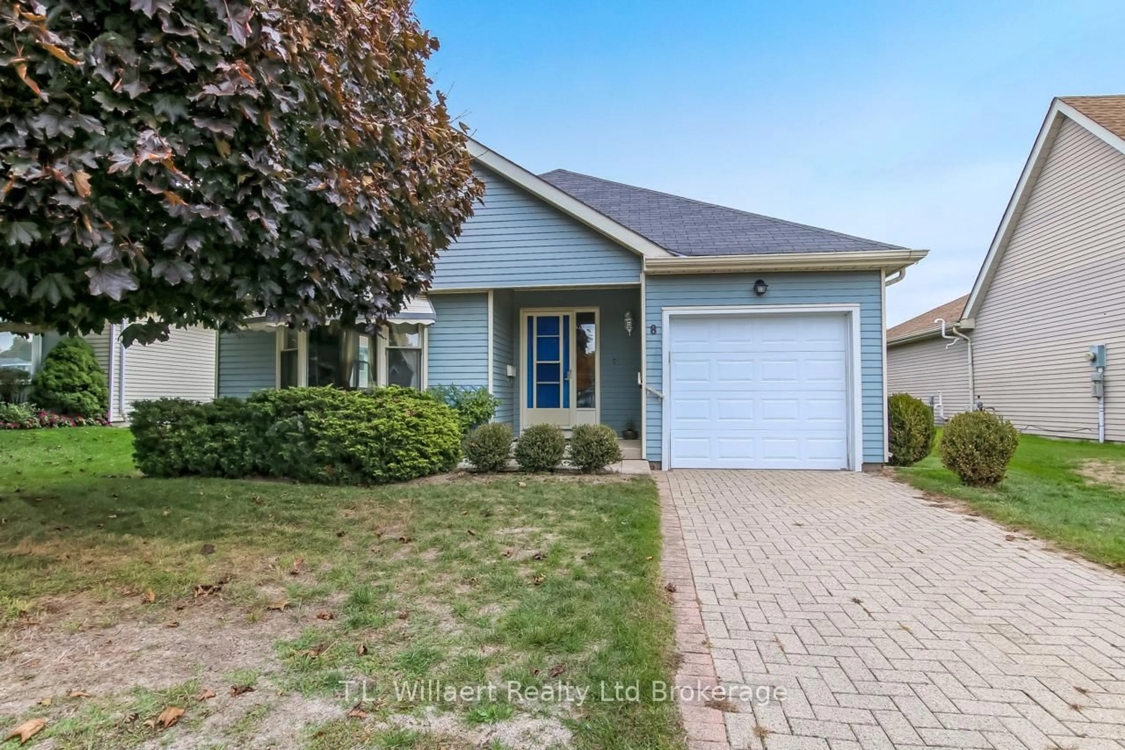 Home with vinyl exterior material, street for 8 Wilson Ave, Tillsonburg Ontario N4G 5C5