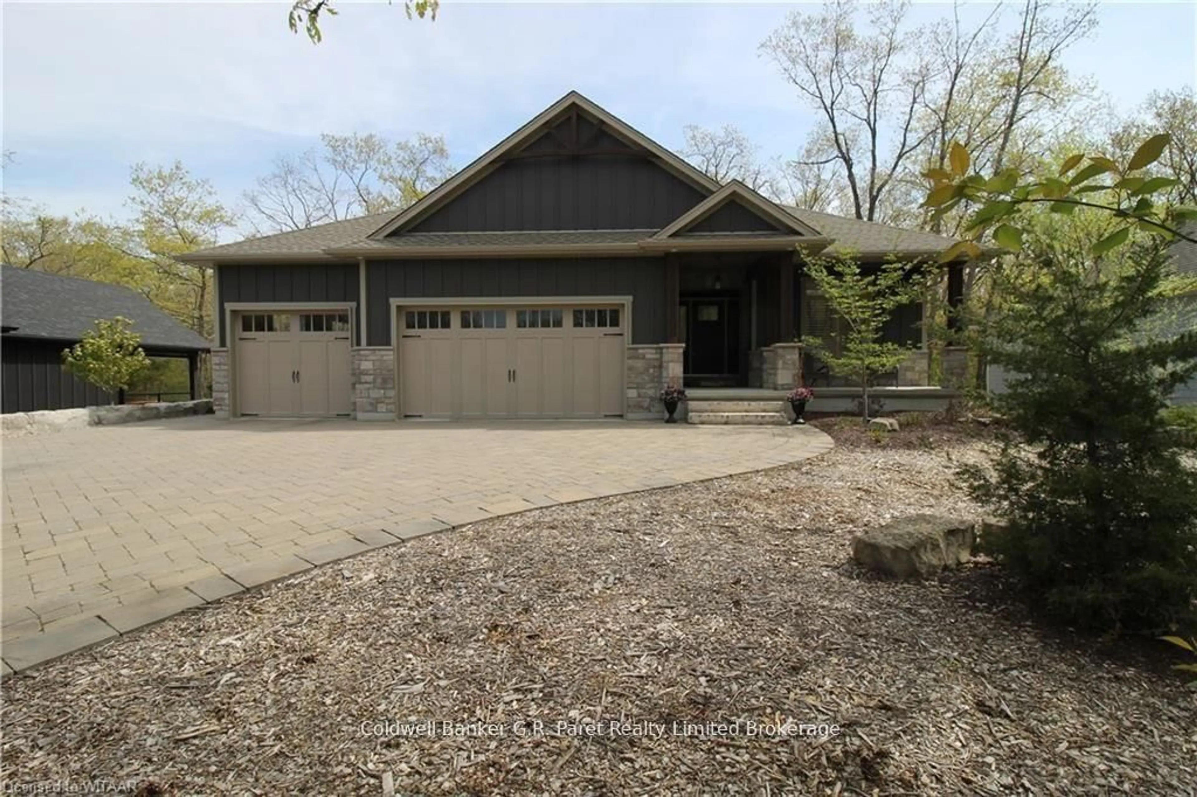 Unknown for 10151 Pinery Bluffs Rd, Lambton Shores Ontario N0M 1T0