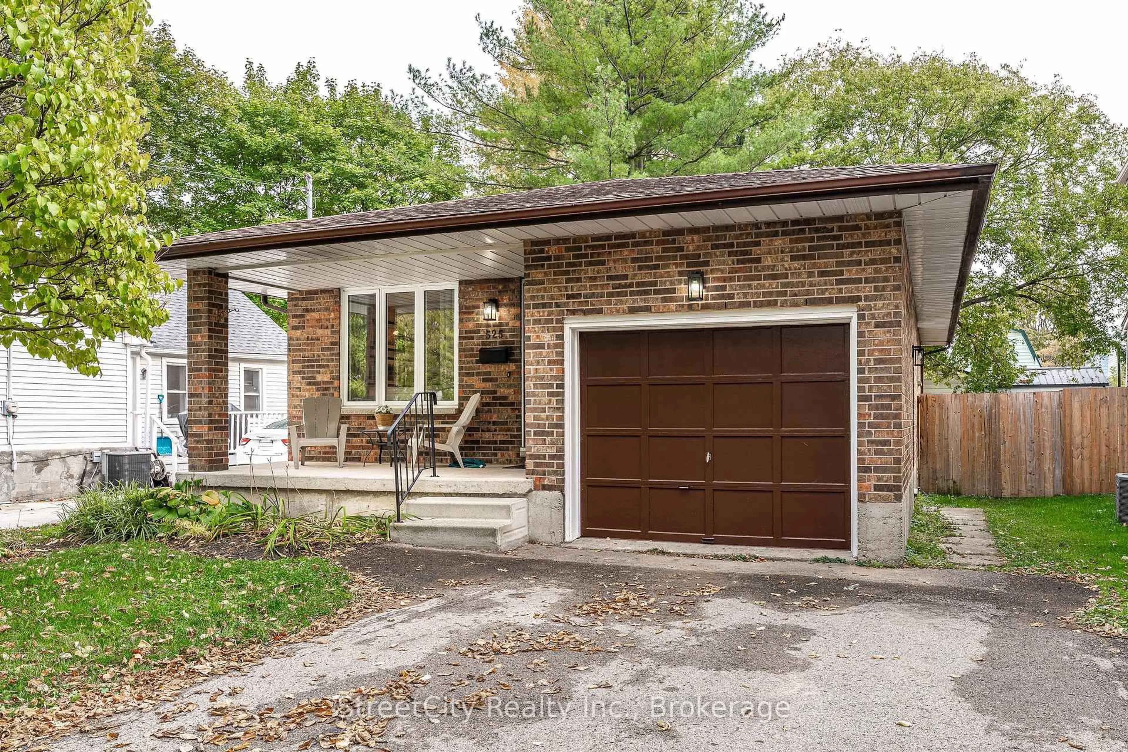Home with brick exterior material, street for 525 Albert St, Stratford Ontario N5A 3L6