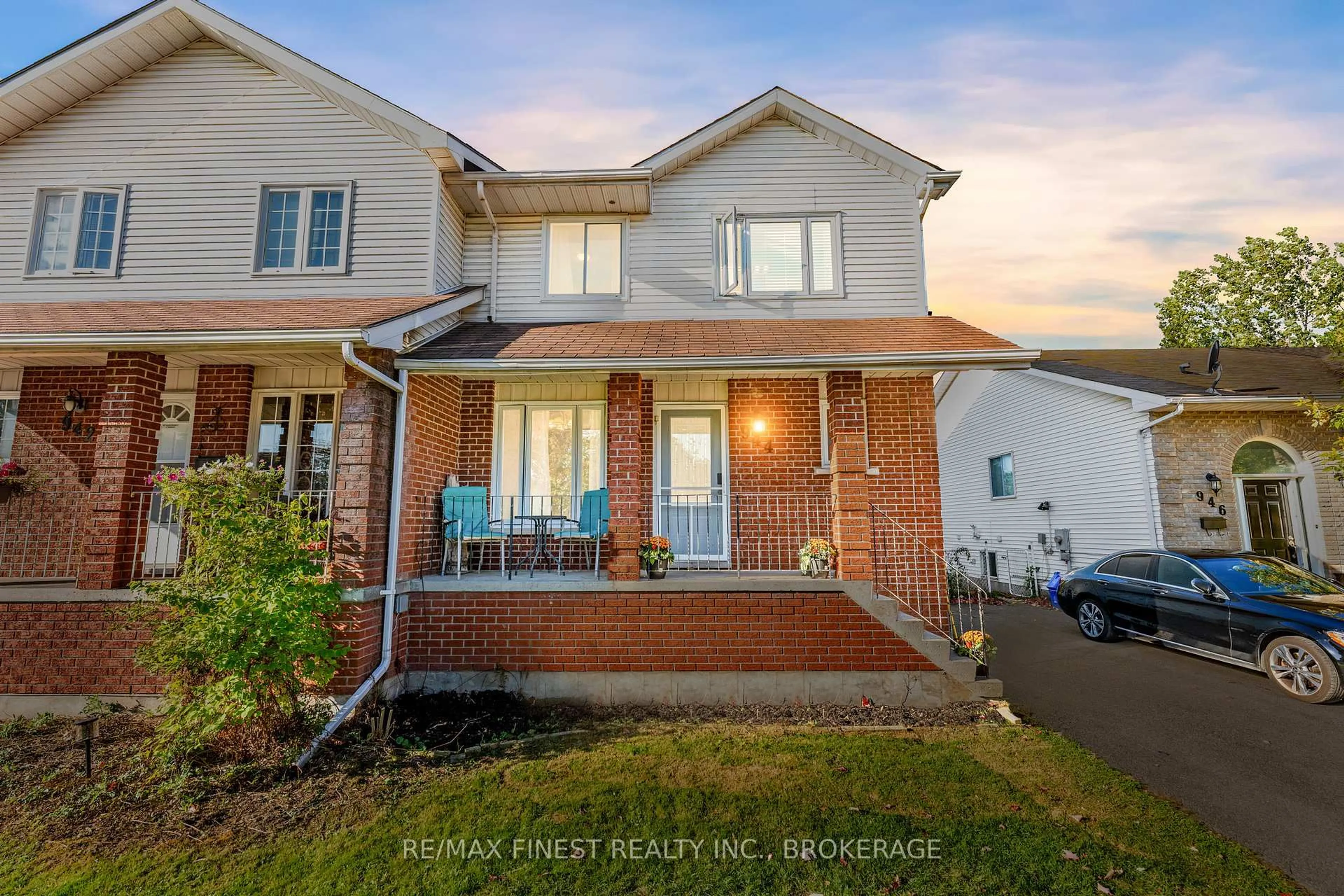 Home with brick exterior material, street for 944 Warburton Cres, Kingston Ontario K7M 8L1
