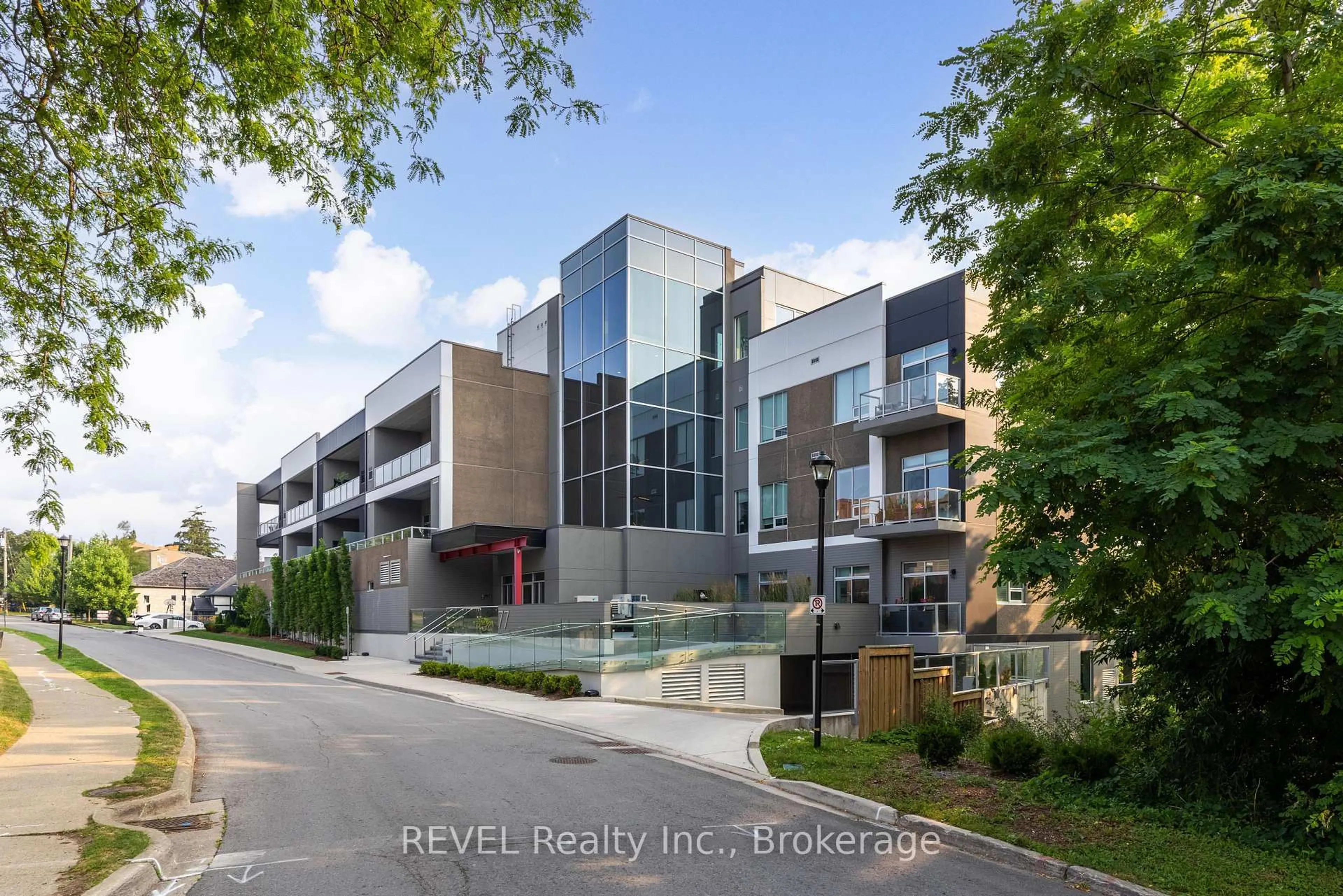 Unknown for 77 Yates St #405, St. Catharines Ontario L2R 5R7