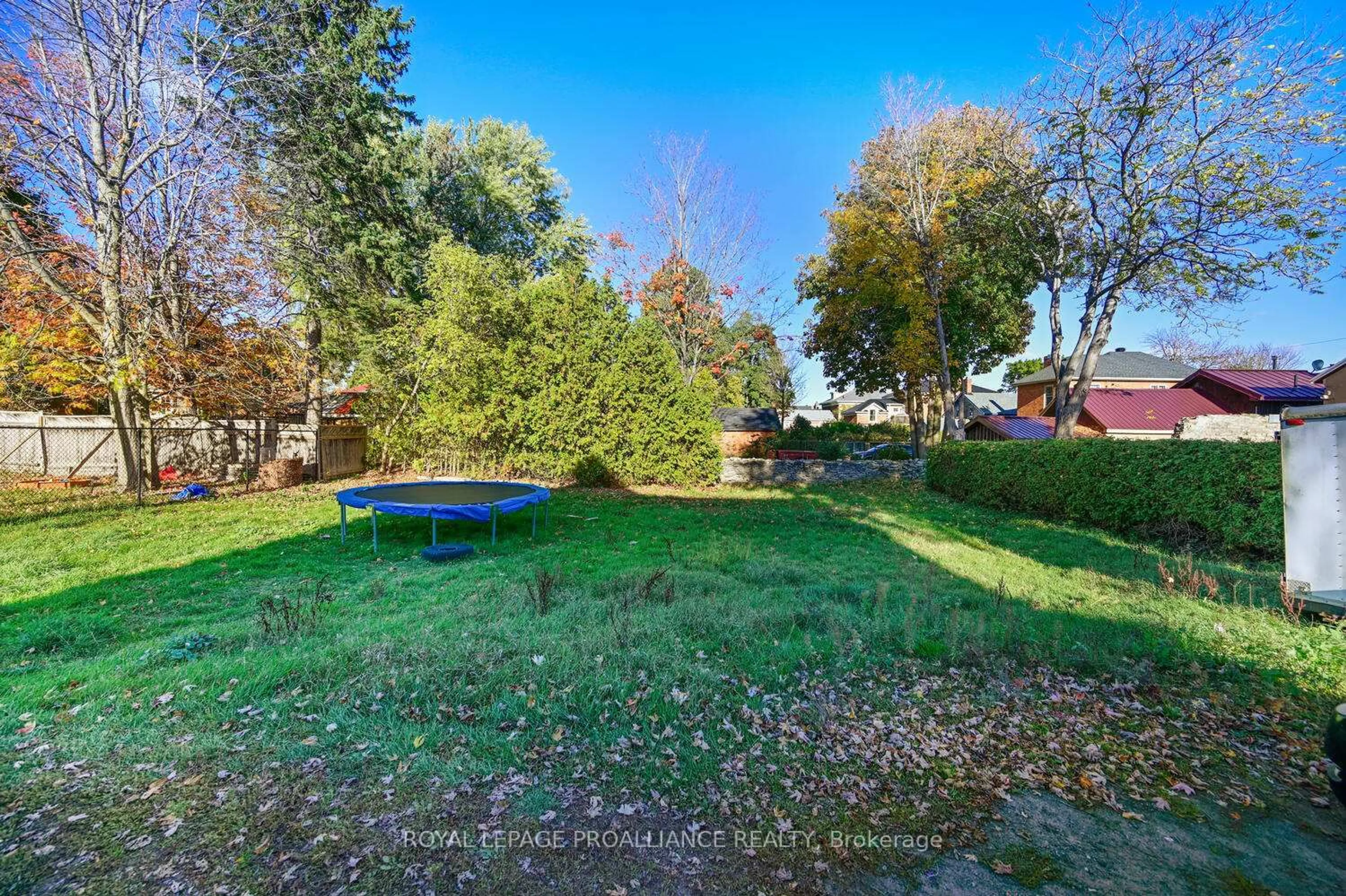 Patio, forest/trees view for 454 Edward St, Prescott Ontario K0E 1T0