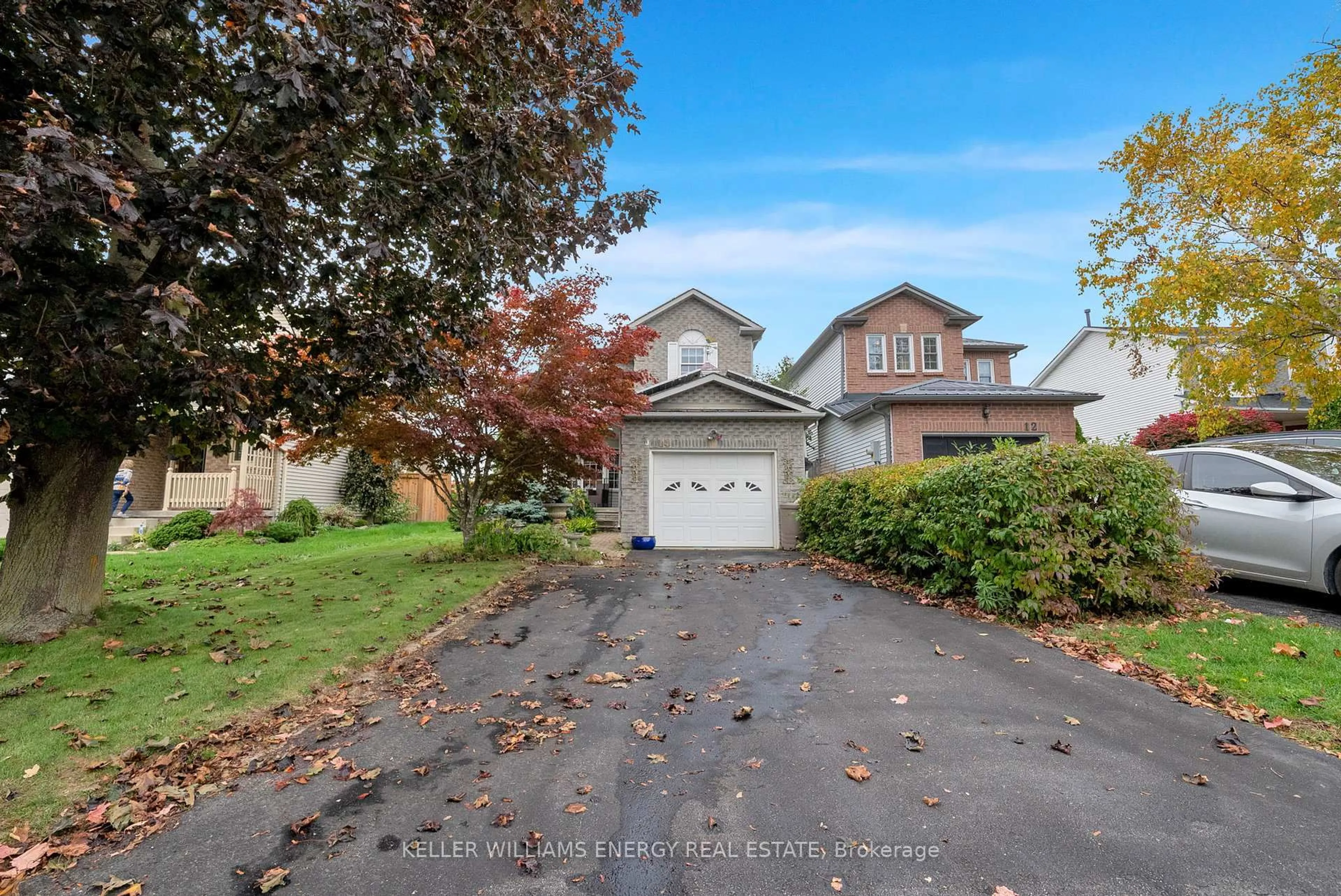 A pic from outside/outdoor area/front of a property/back of a property/a pic from drone, street for 14 Burnham Blvd, Port Hope Ontario L1A 4H4