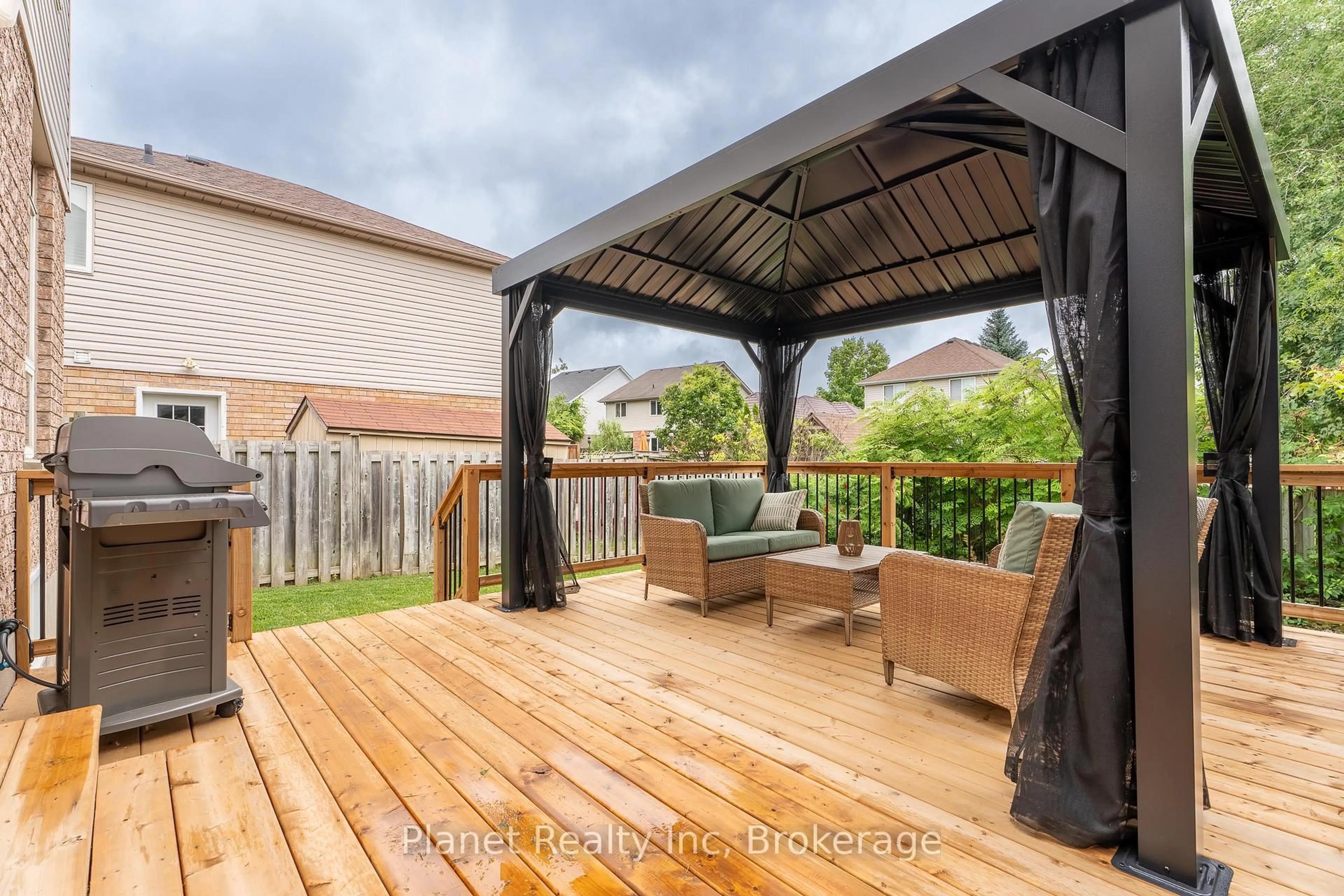 Patio, street for 16 Southcreek Tr, Guelph Ontario N1G 4Y8