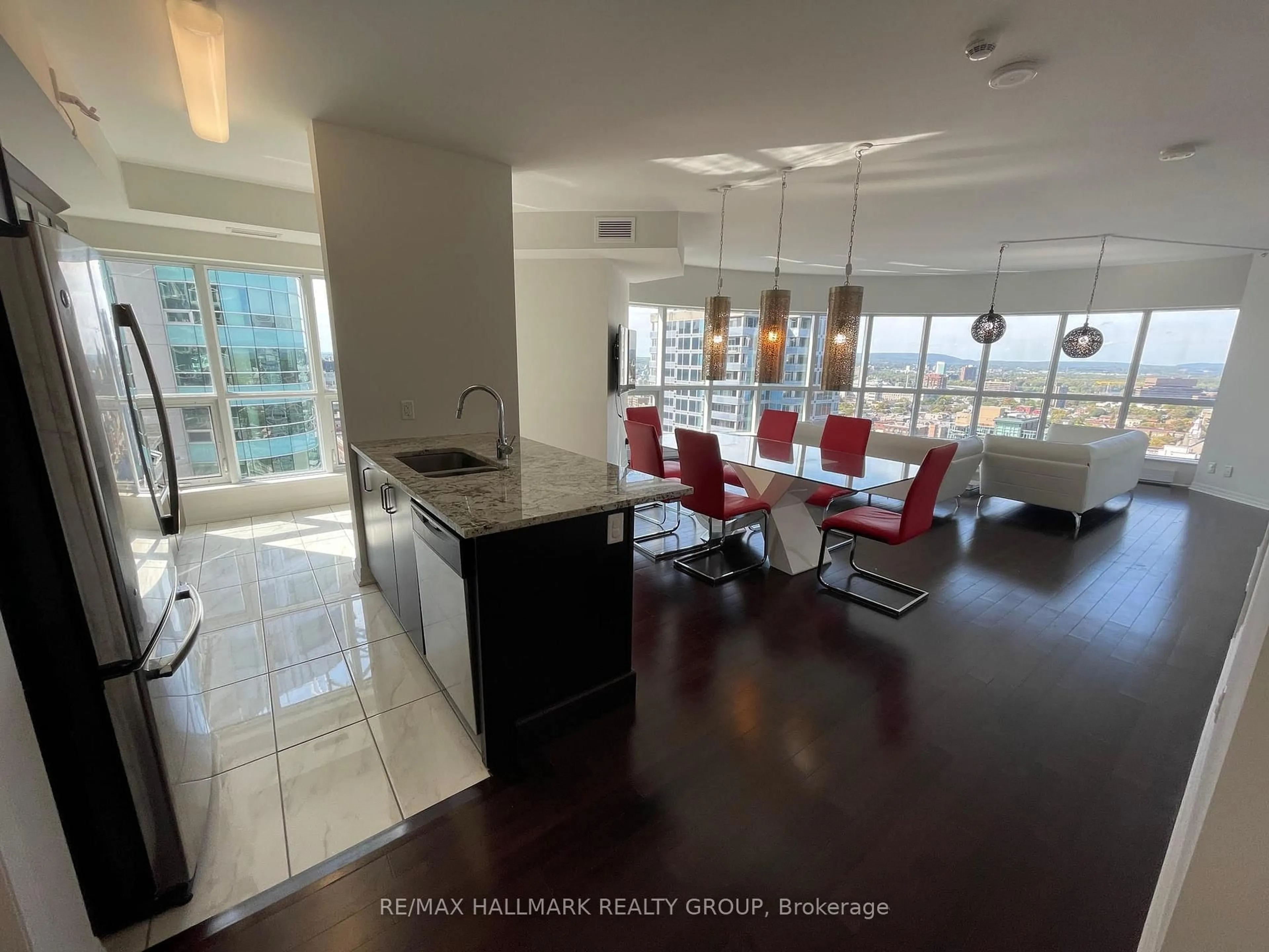 Open concept kitchen, ceramic/tile floor for 242 RIDEAU St #2201, Ottawa Ontario K1N 0B7