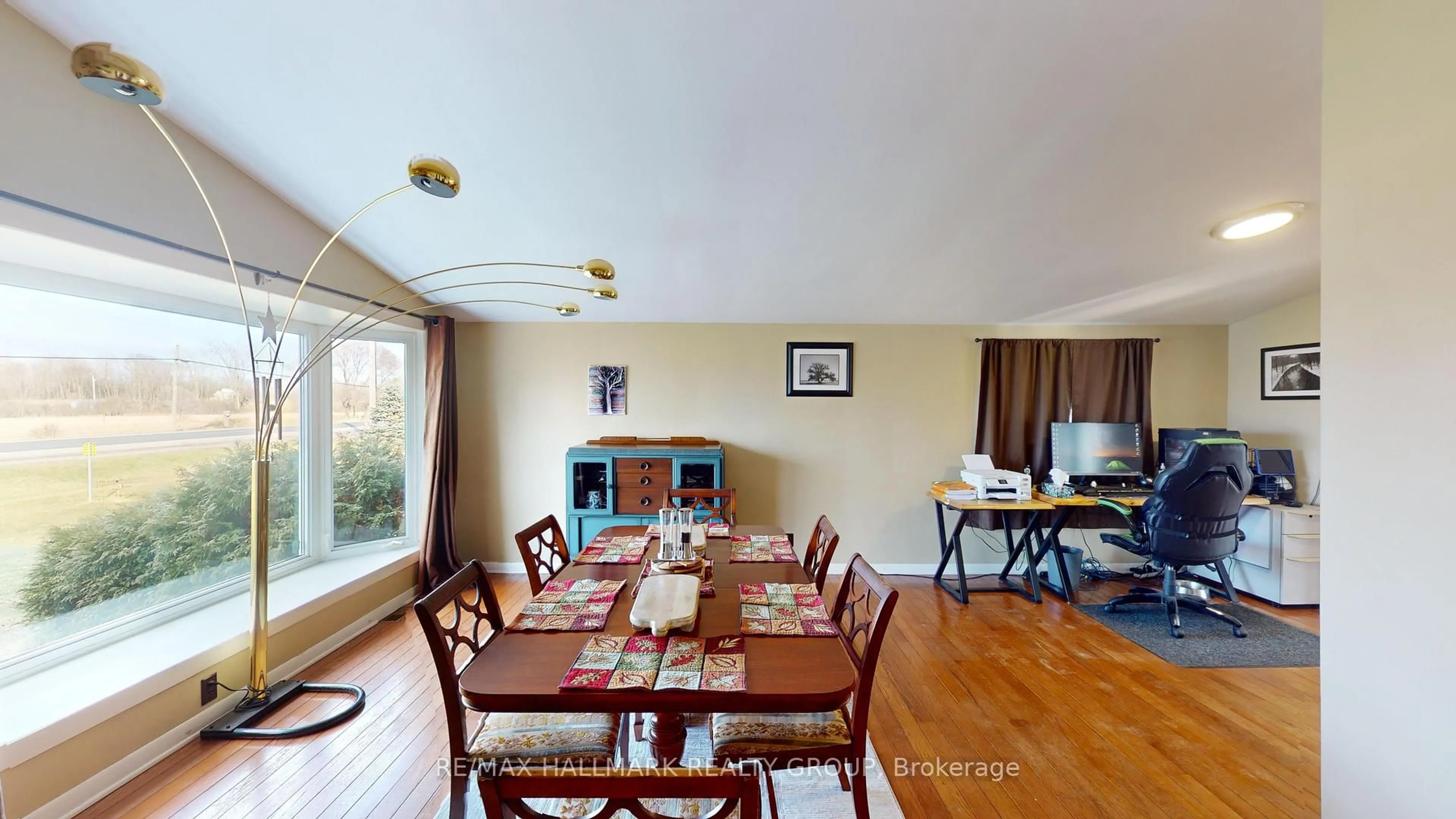 Dining room, wood/laminate floor for 6034 County Rd 29 Rd, Elizabethtown-Kitley Ontario K6V 5T4