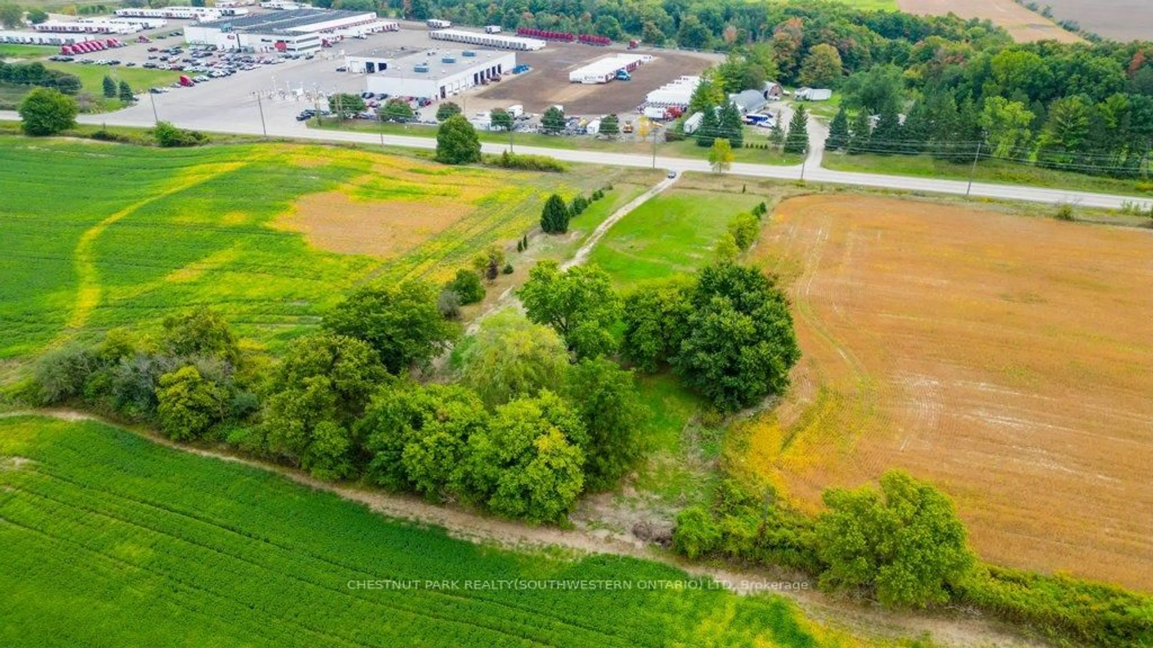 A pic from outside/outdoor area/front of a property/back of a property/a pic from drone, unknown for 1532 Gingerich Rd, Wilmot Ontario N3A 3J7