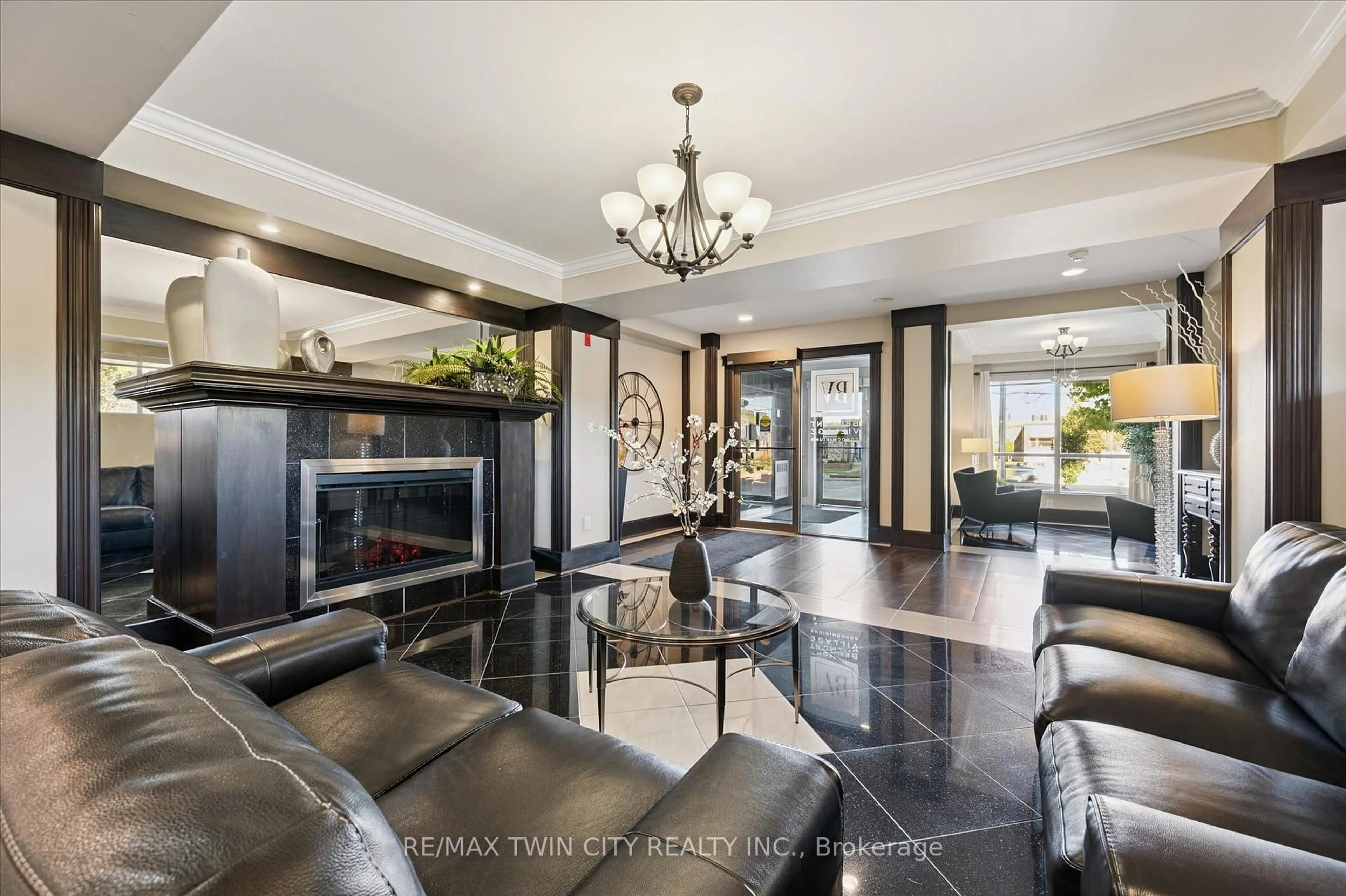 Unknown for 539 Belmont Ave #809, Kitchener Ontario N2M 0A2