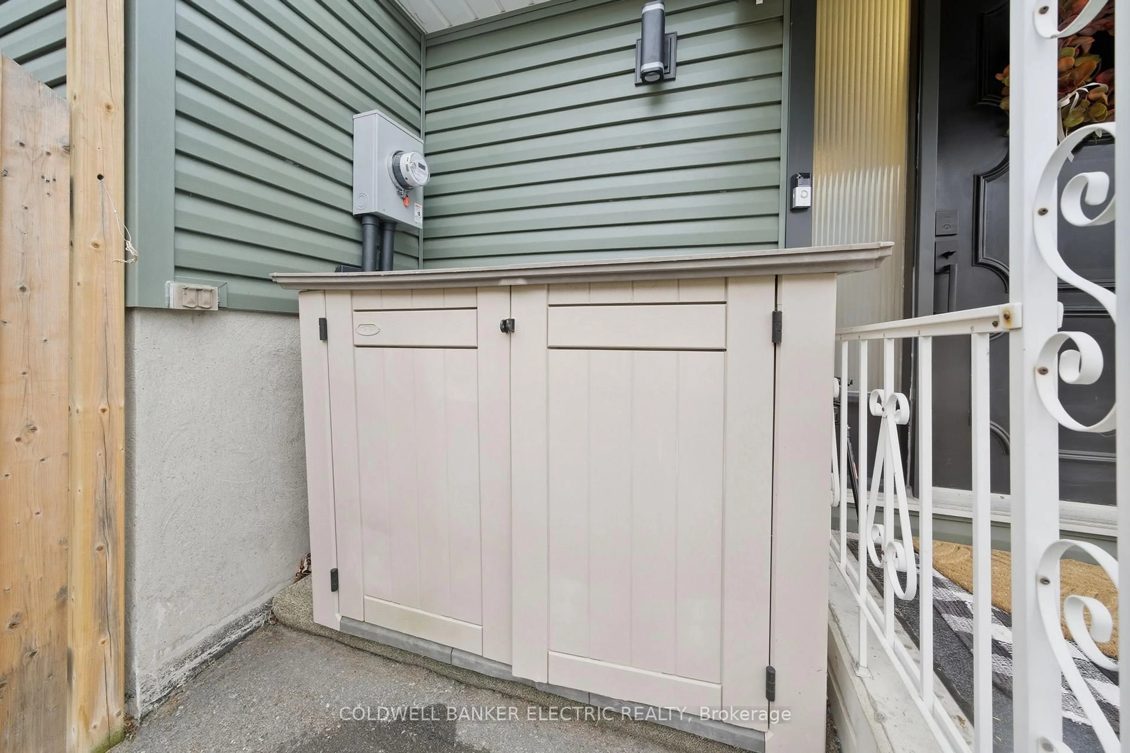 Unknown for 1673 Redwood Dr, Peterborough Ontario K9K 1M2