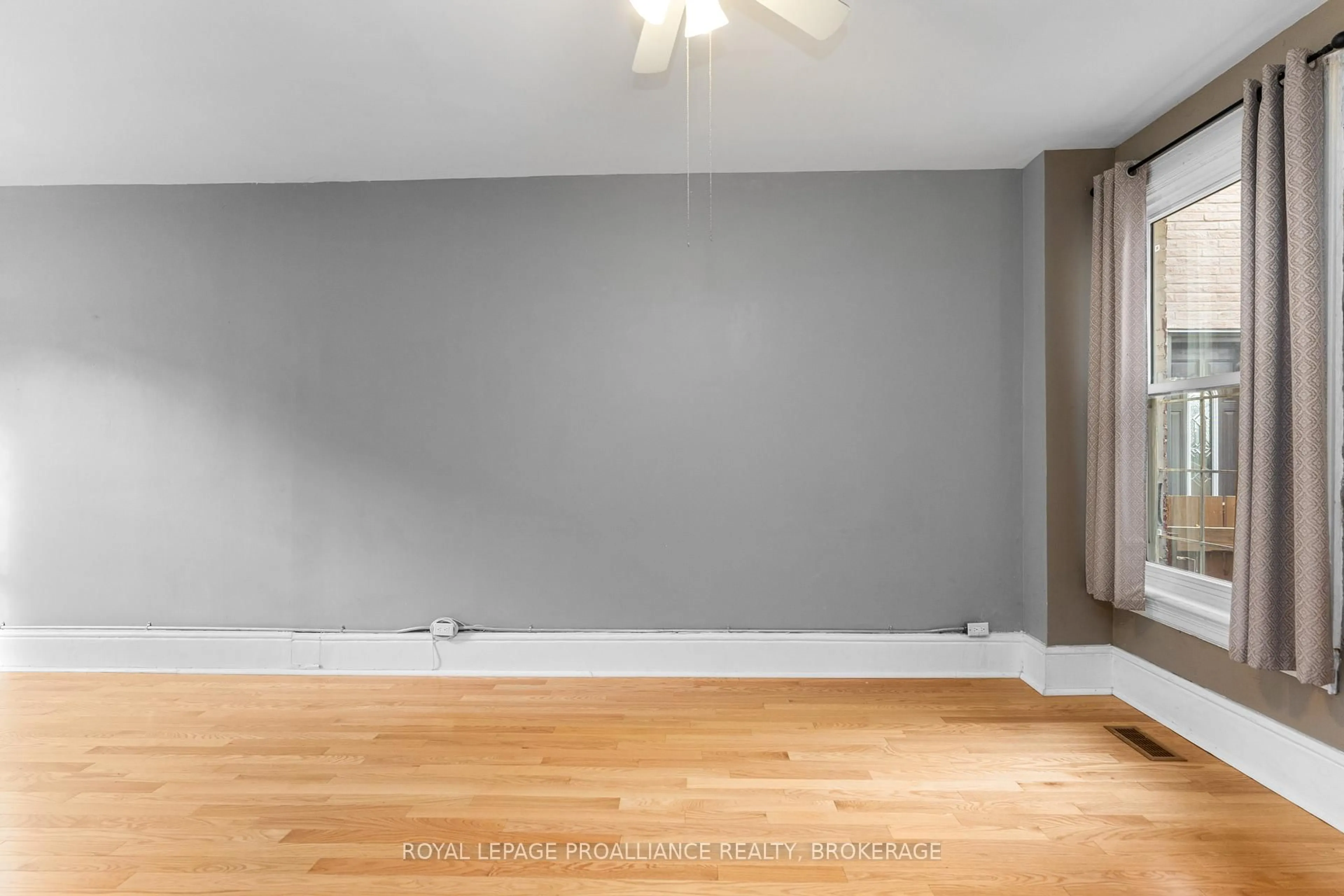 A pic of a room for 153 Montreal St, Kingston Ontario K7K 3G2