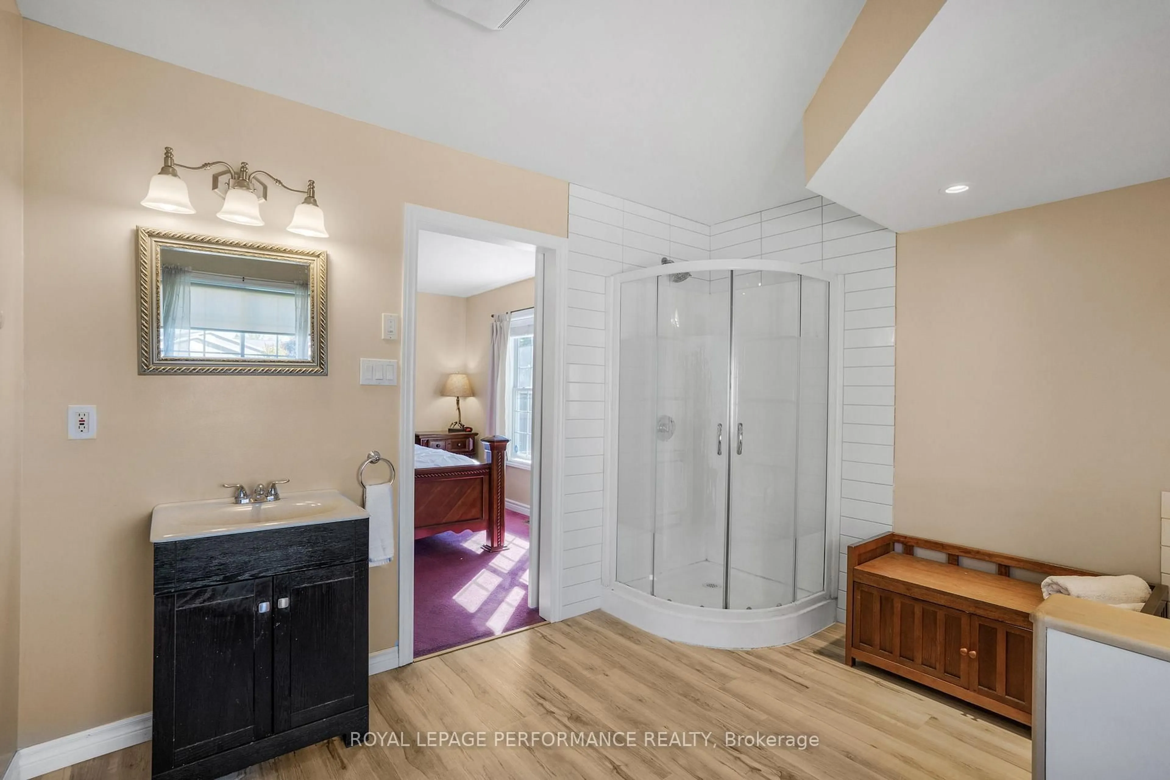 Standard bathroom, ceramic/tile floor for 40 Lori Lane, North Dundas Ontario K0C 2H0