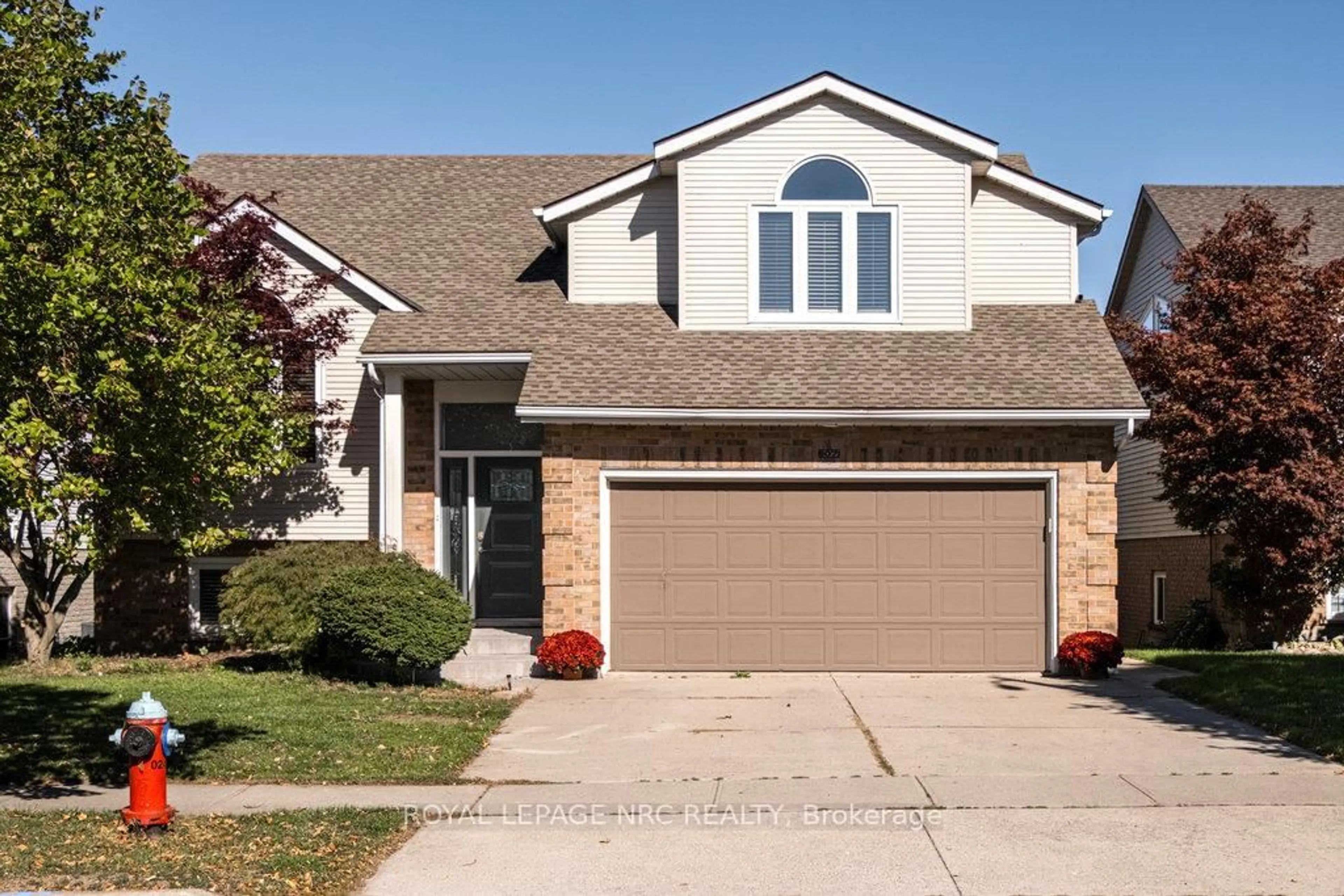 Home with brick exterior material, street for 8071 Costabile Dr, Niagara Falls Ontario L2H 3H4