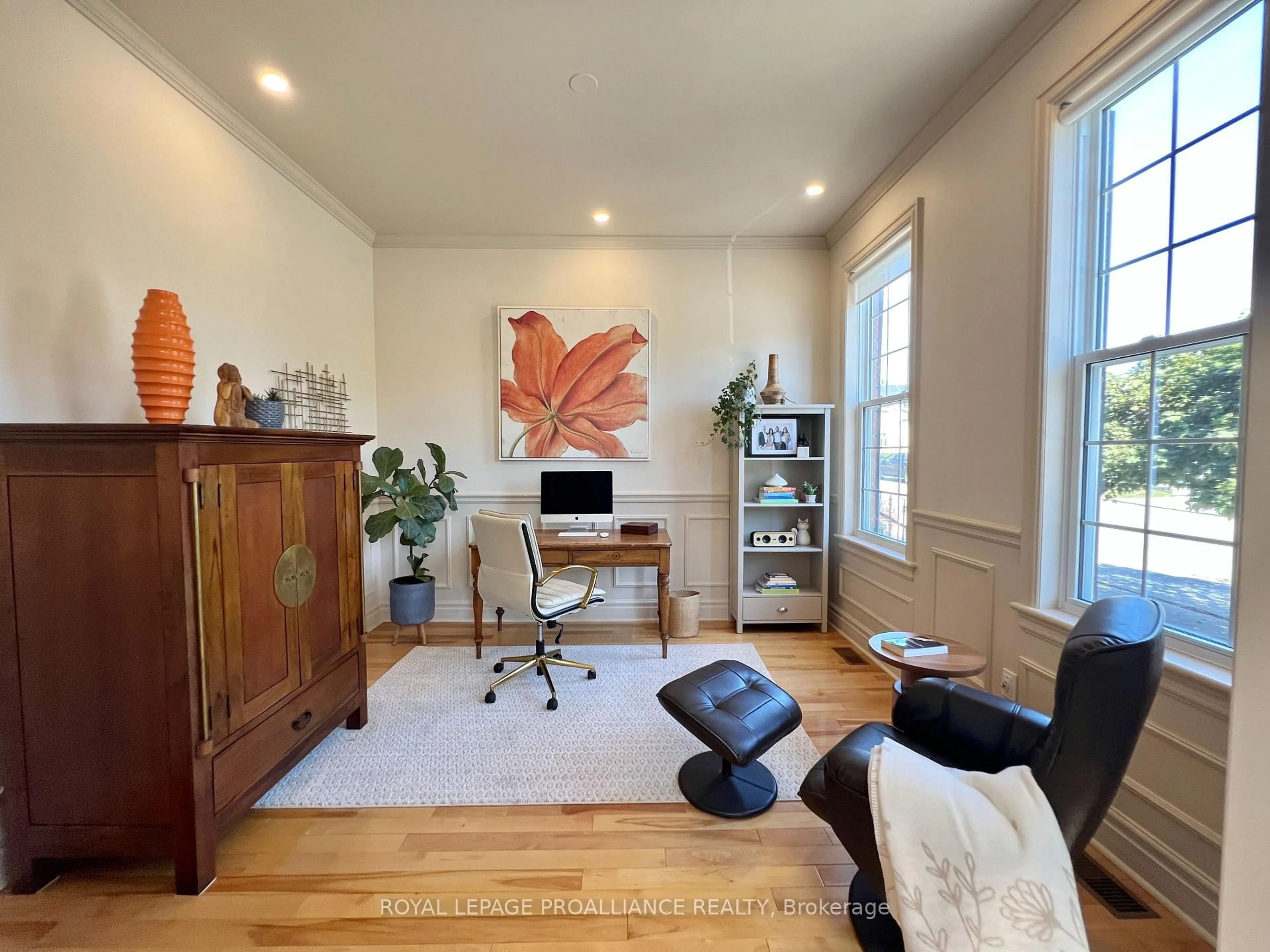 A pic of a room for 252 William St, Belleville Ontario K8N 3K3