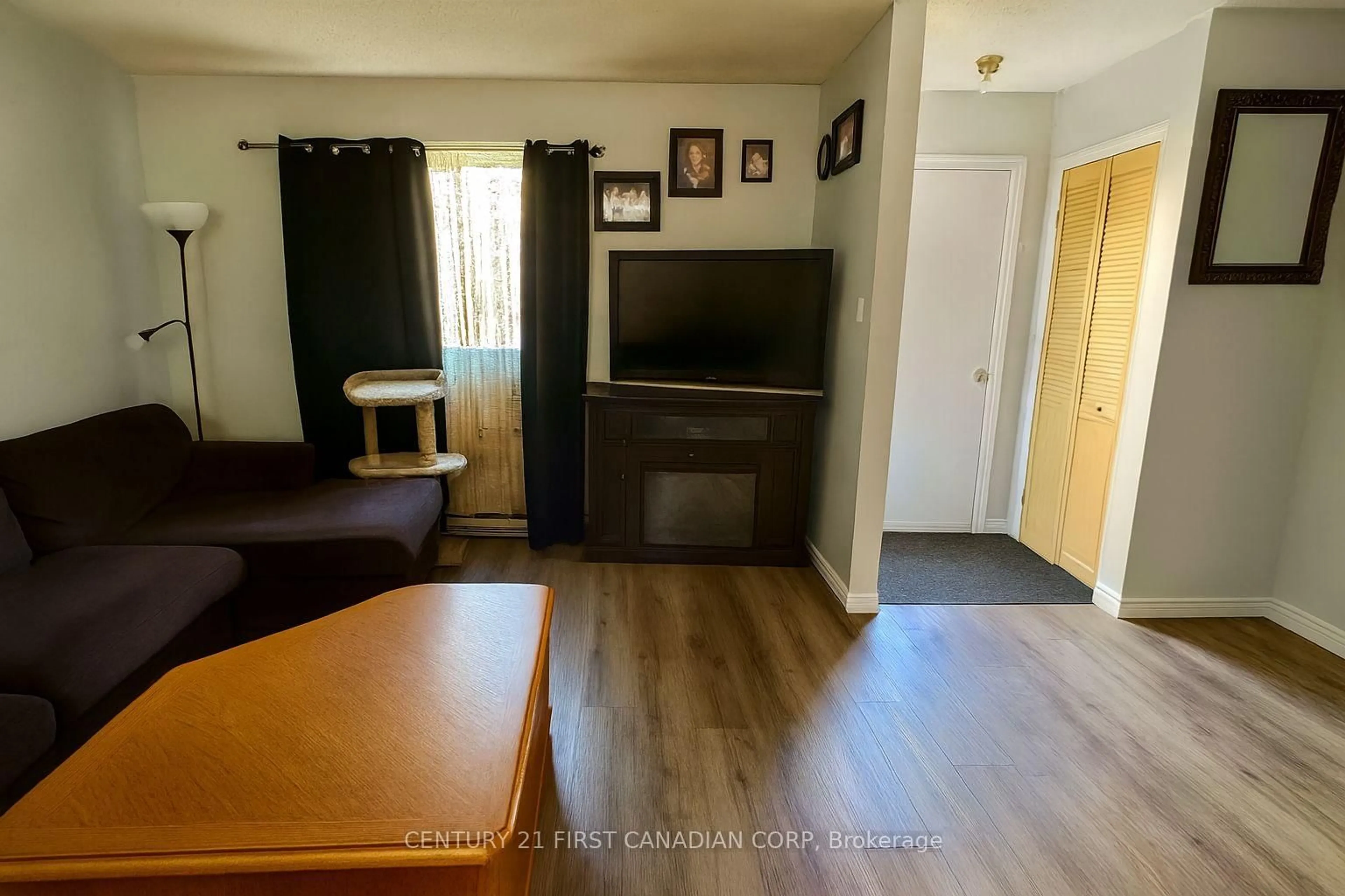 A pic of a room for 311 Vesta Rd #28, London East Ontario N5Y 5J1