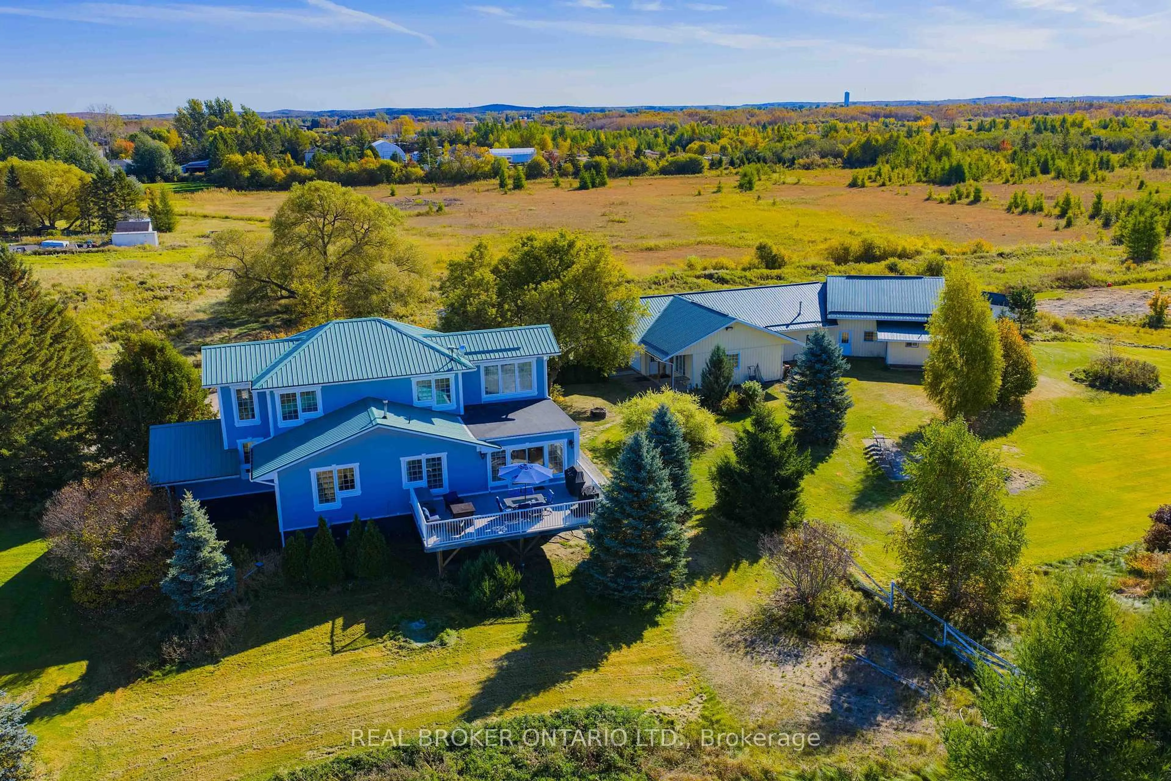 A pic from outside/outdoor area/front of a property/back of a property/a pic from drone, water/lake/river/ocean view for 4301 Regional Road 35 Rd, Greater Sudbury Ontario P0M 1L0
