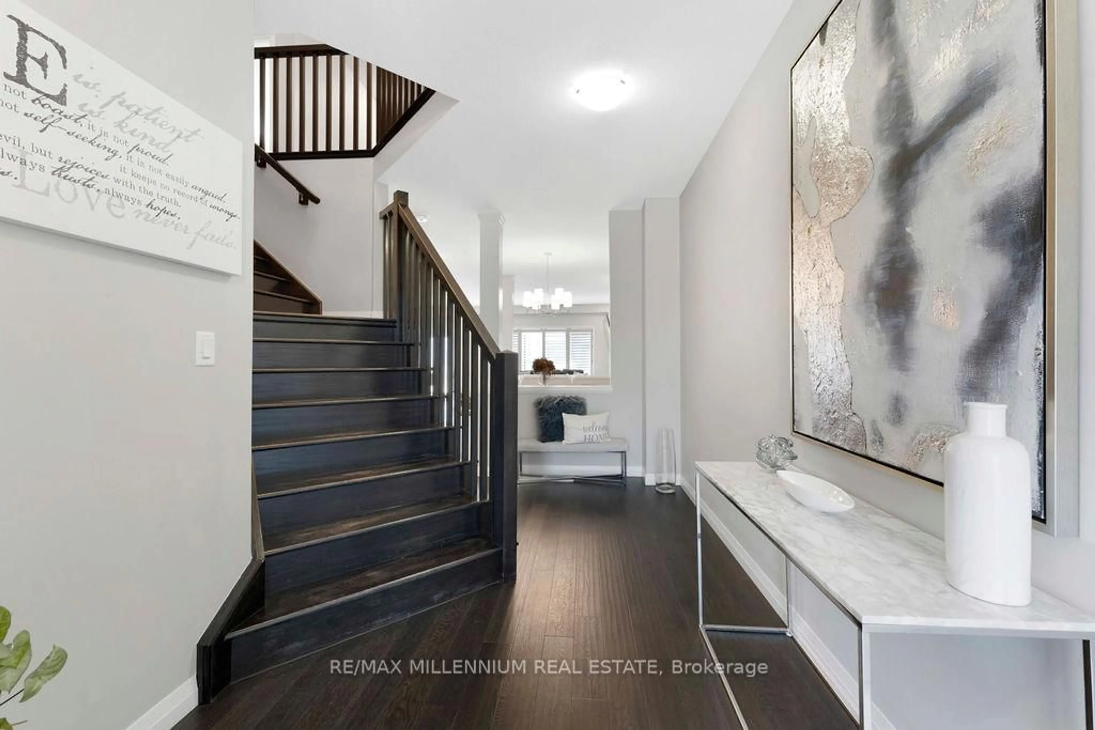 Indoor entryway for 67 Lexington Ave, Hamilton Ontario L8J 0L5