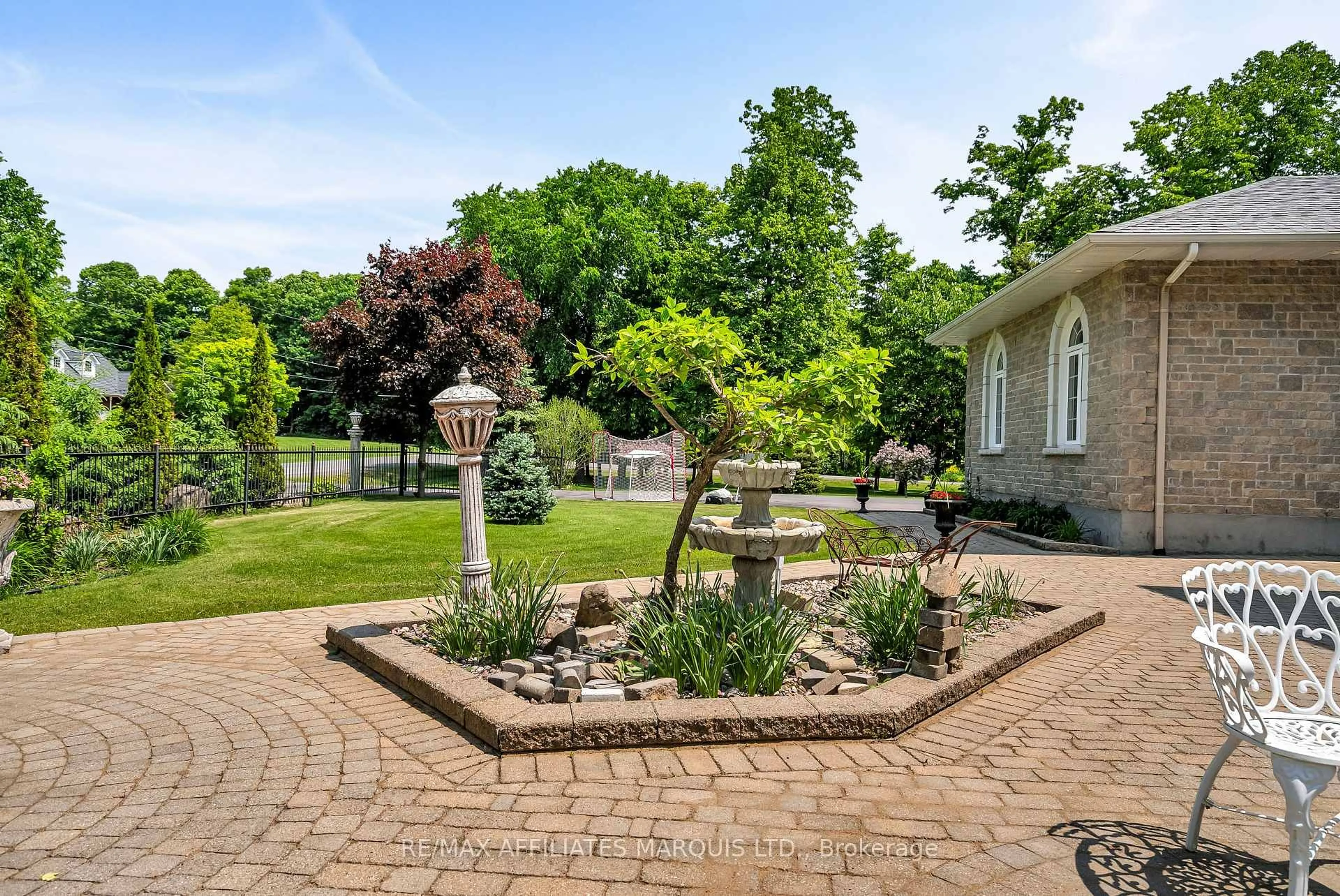 Patio, water/lake/river/ocean view for 16935 Beaver Dam Dr, South Stormont Ontario K0C 1P0