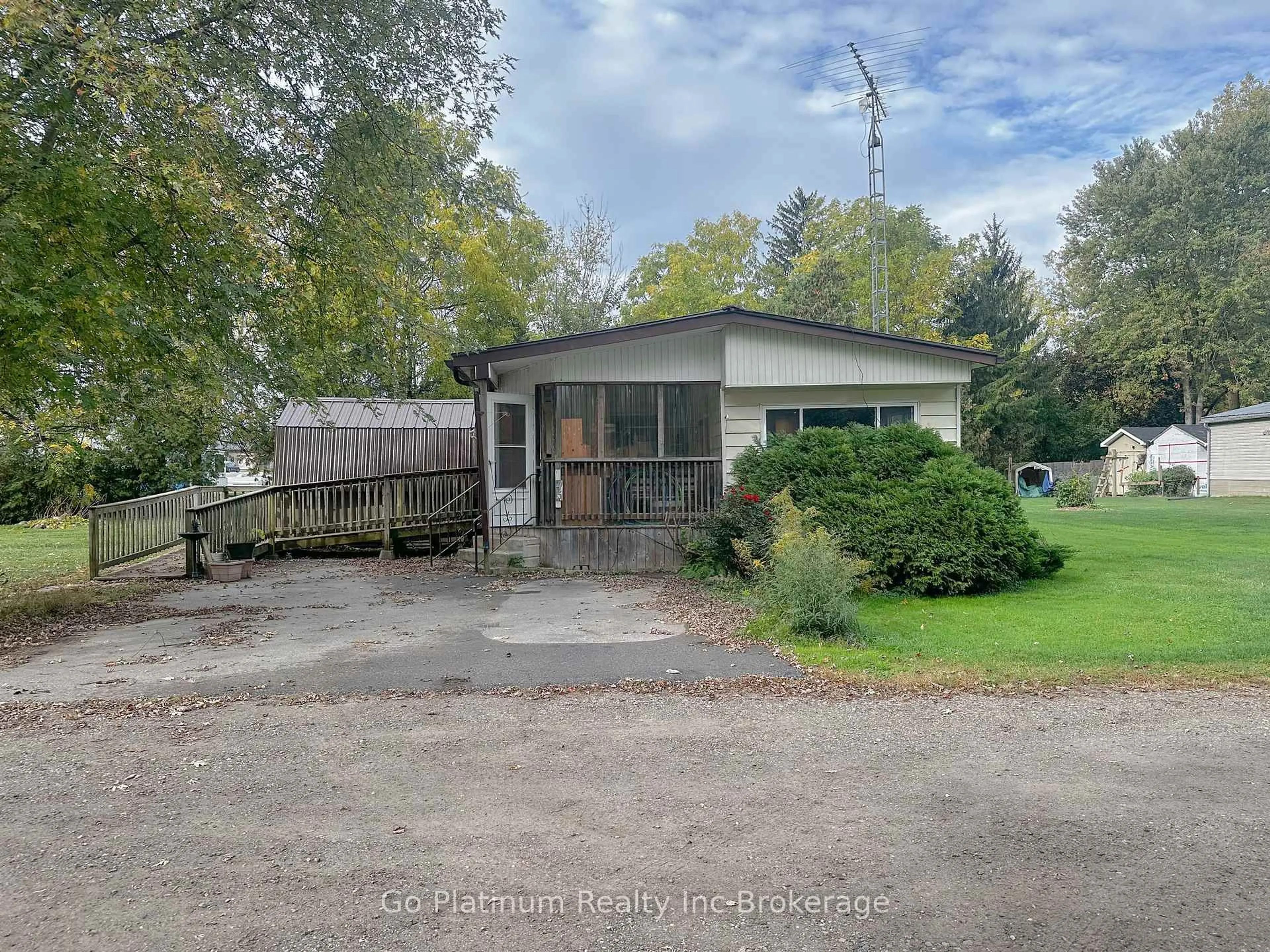 A pic from outside/outdoor area/front of a property/back of a property/a pic from drone, unknown for 45 Spruce Lane, South-West Oxford Ontario N0L 1C0