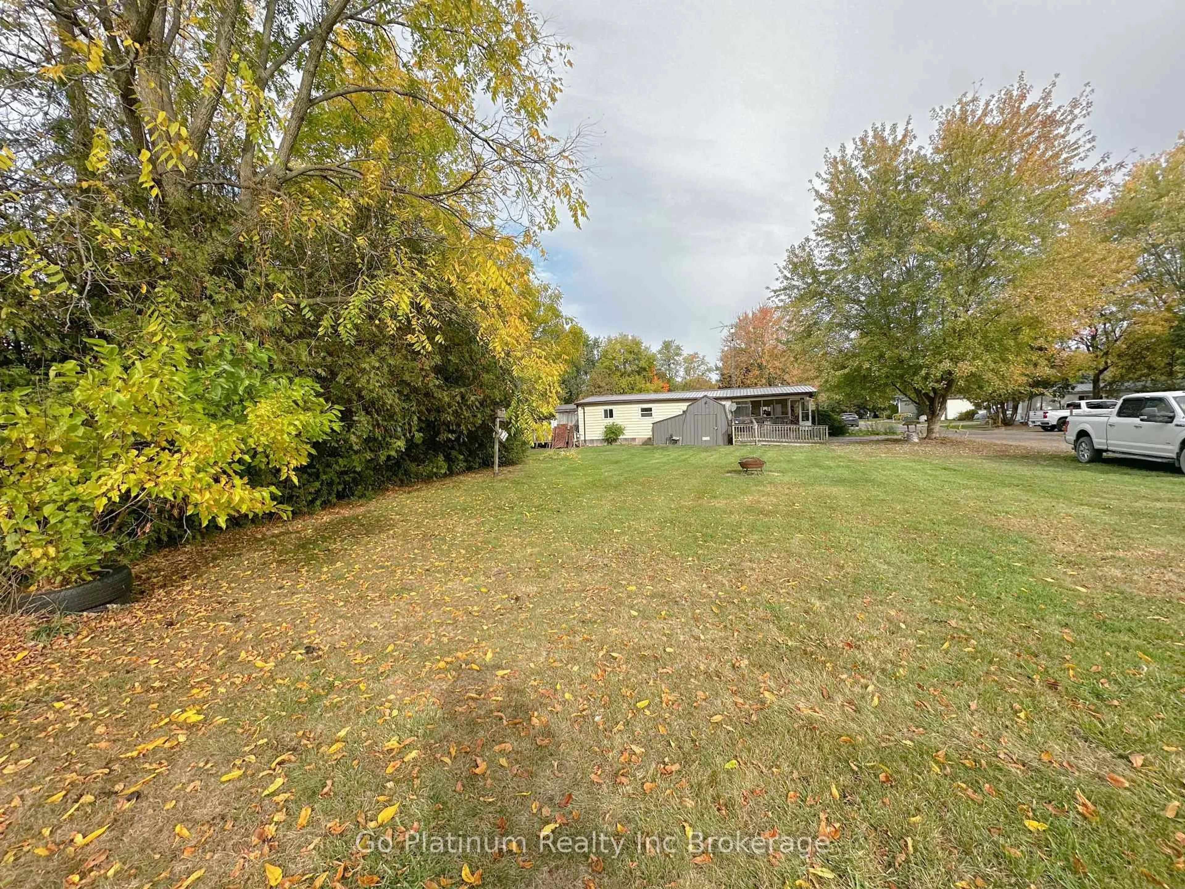 A pic from outside/outdoor area/front of a property/back of a property/a pic from drone, unknown for 45 Spruce Lane, South-West Oxford Ontario N0L 1C0