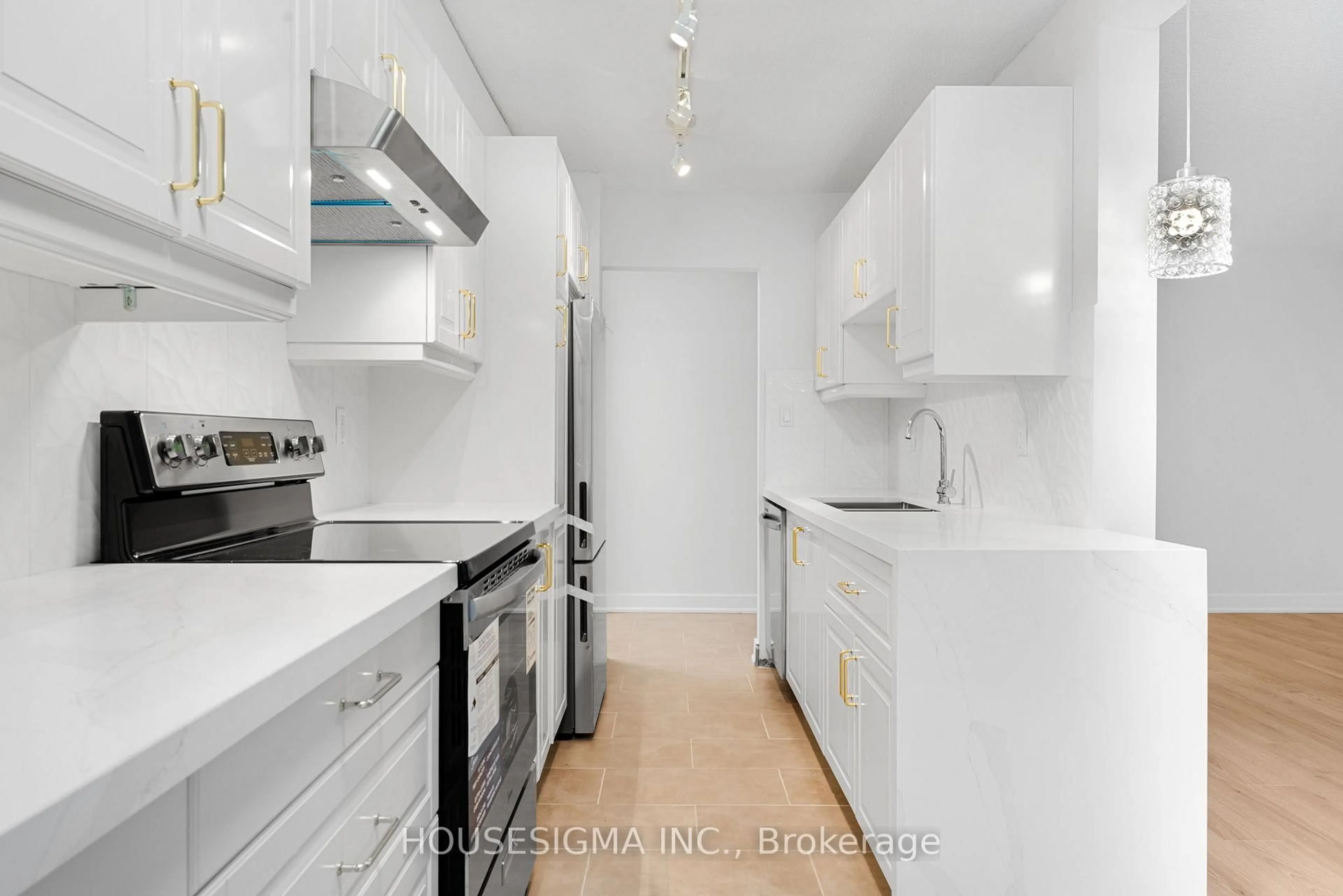 Unknown for 6400 Huggins St #305, Niagara Falls Ontario L2J 3G5