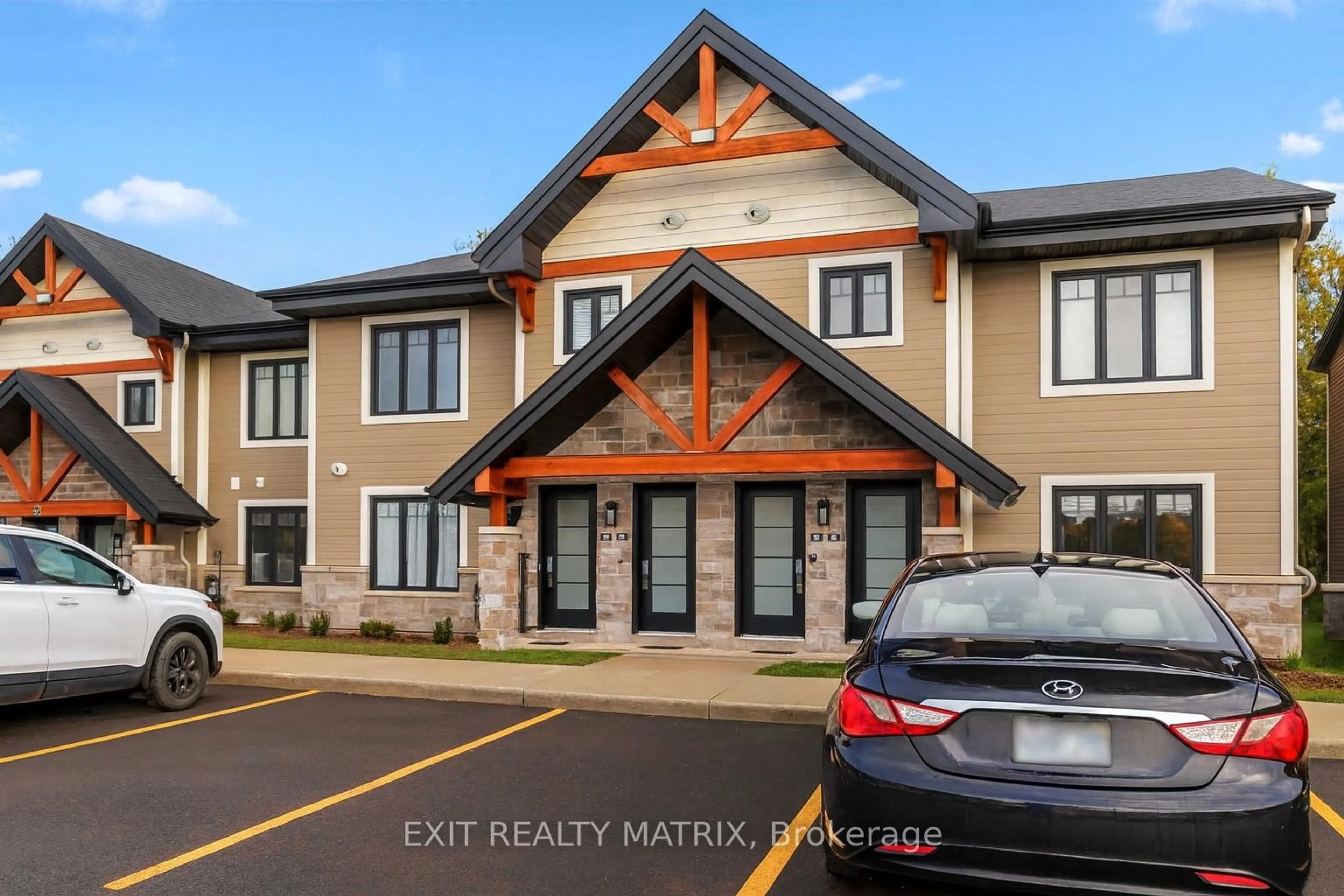 Unknown for 99 St Moritz Tr #410, Russell Ontario K0A 1W0