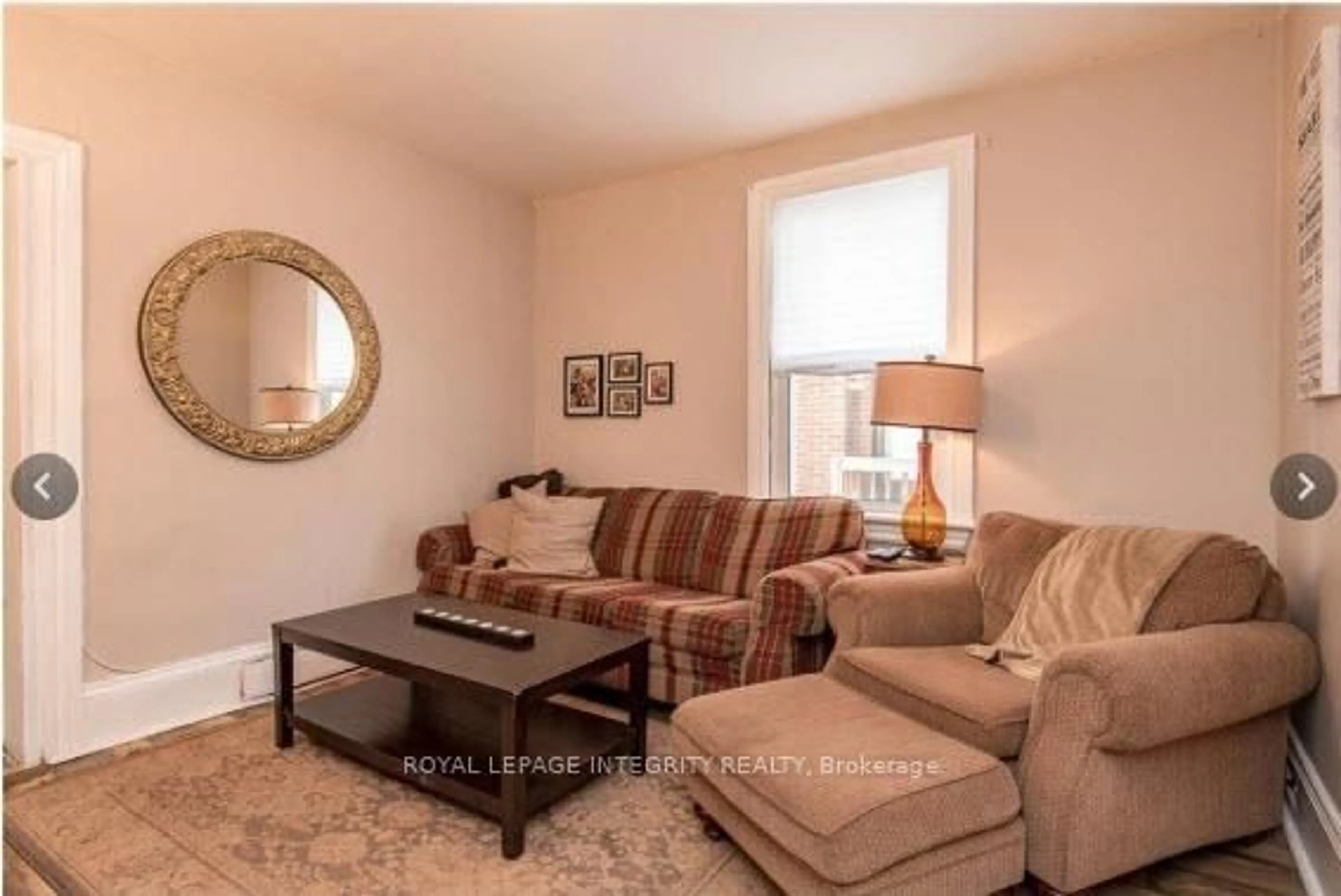 Living room with furniture, unknown for 521 CHAPEL St, Ottawa Ontario K1N 8A1