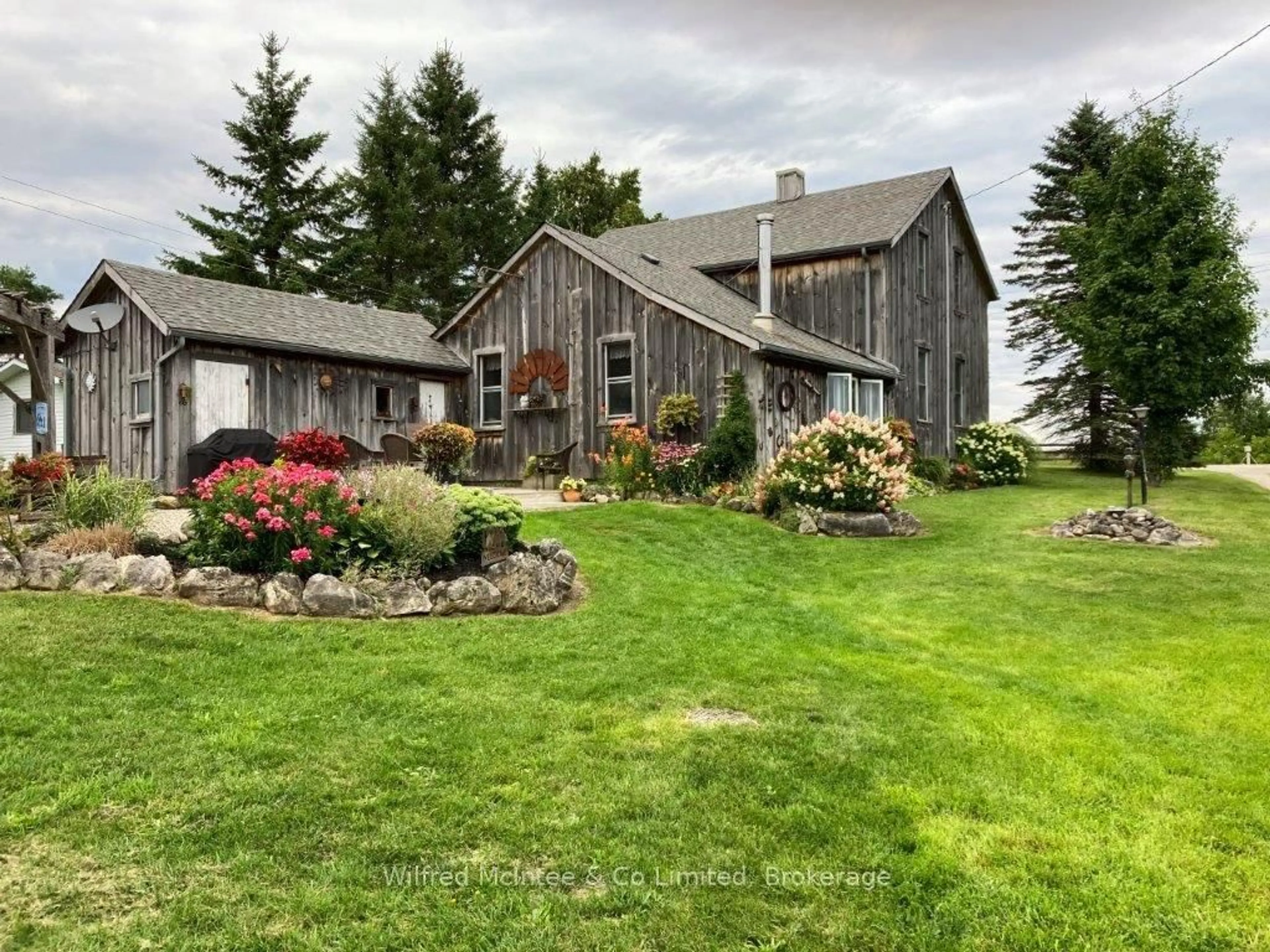 A pic from outside/outdoor area/front of a property/back of a property/a pic from drone, mountain view for 233116 CON 2 WGR, West Grey Ontario N0G 1R0