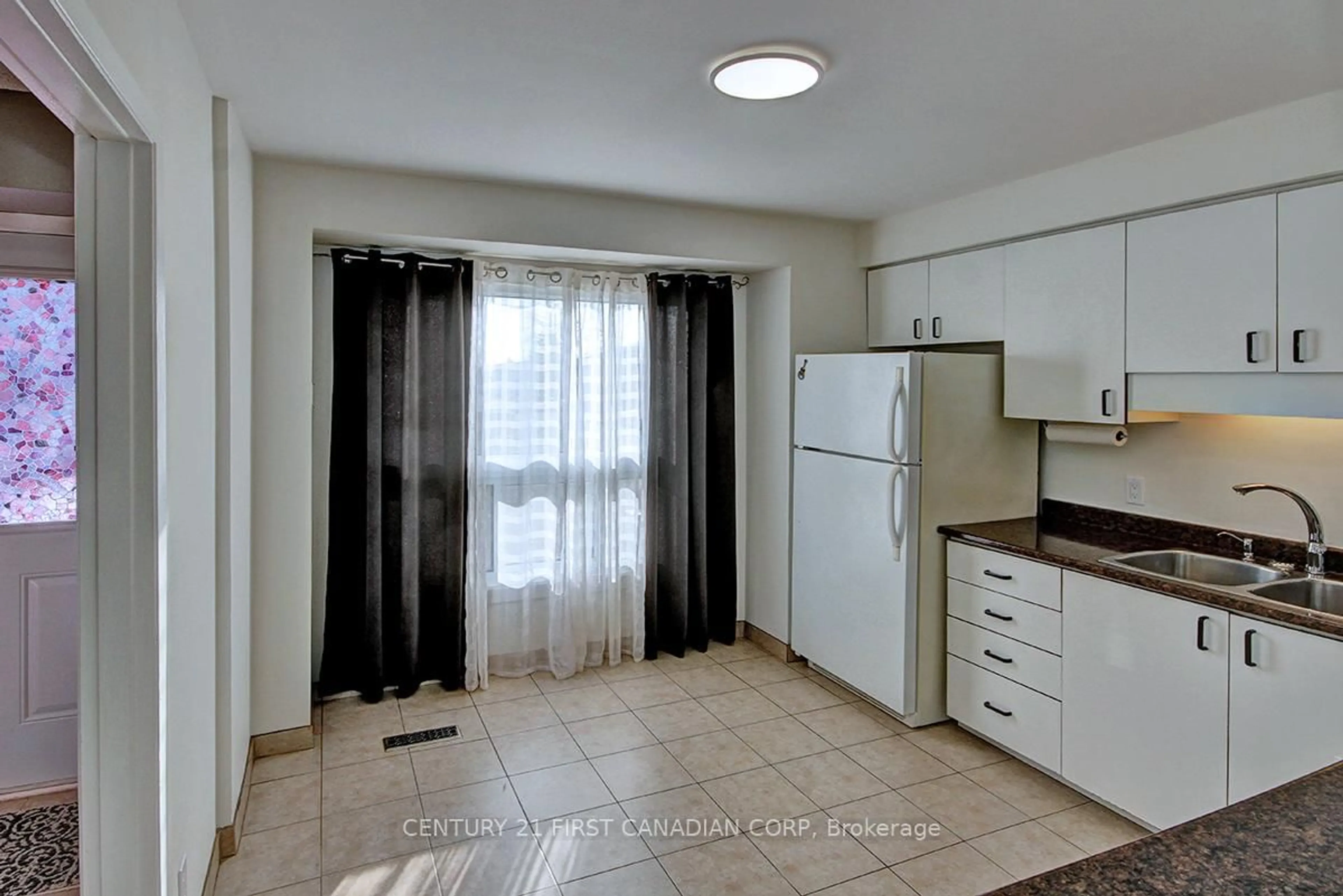 Standard kitchen, unknown for 75 Ansondale Rd #12, London South Ontario N6C 5W3