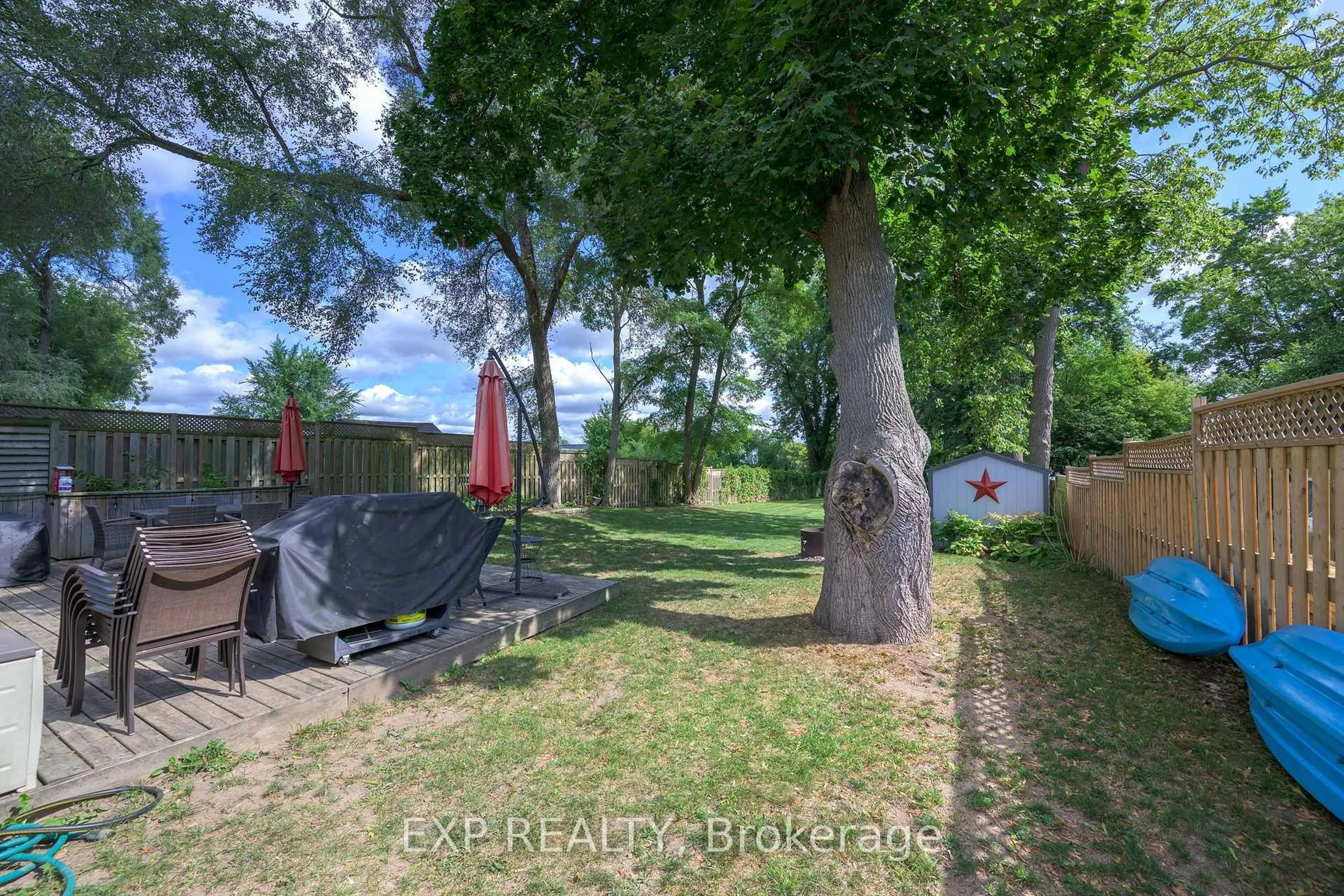 A pic from outside/outdoor area/front of a property/back of a property/a pic from drone, forest/trees view for 1276 Crumlin Sdrd, London East Ontario N5V 1R8