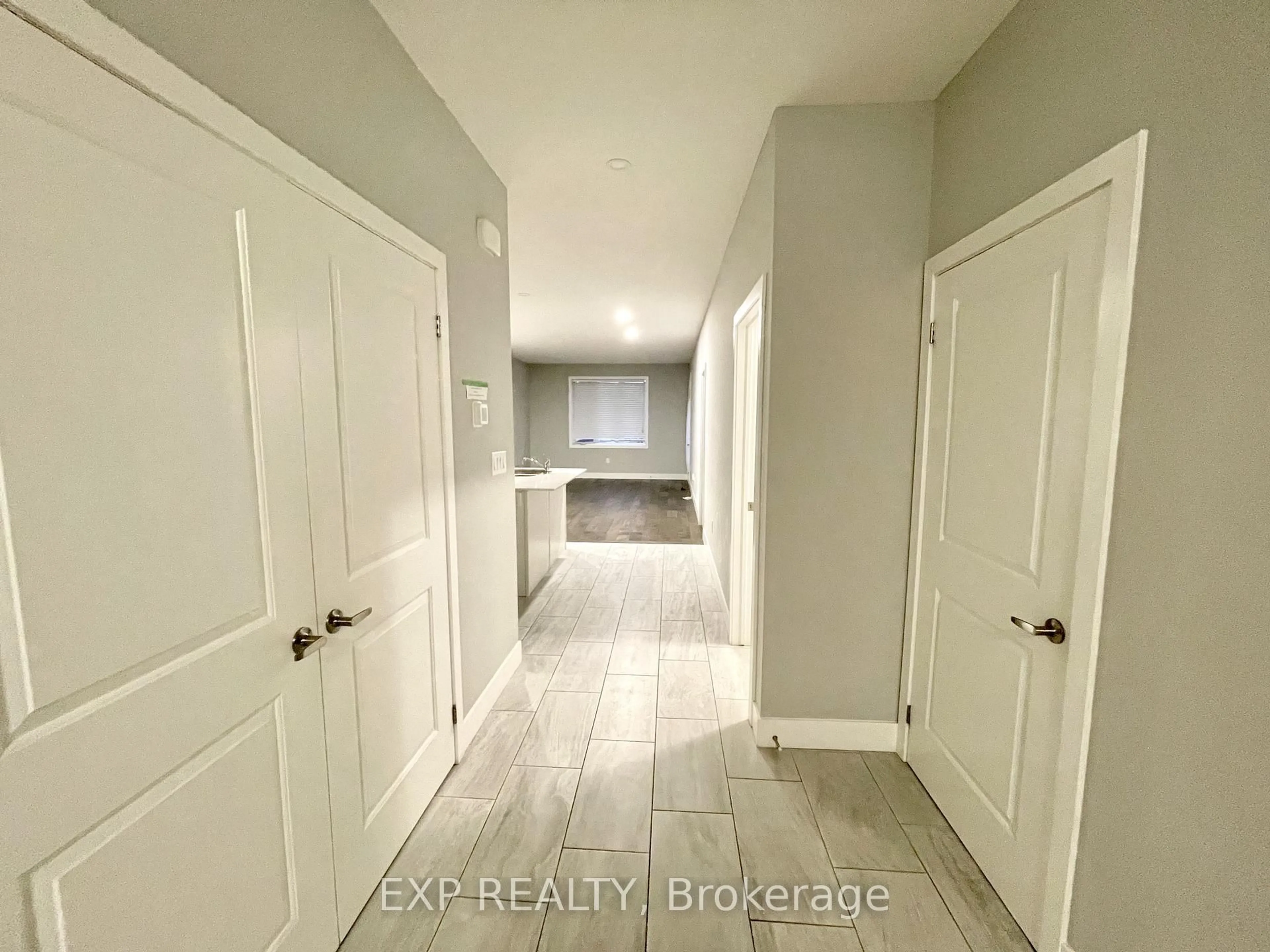 A pic of a room for 2284 Evans Blvd #52, London South Ontario N6M 0A1