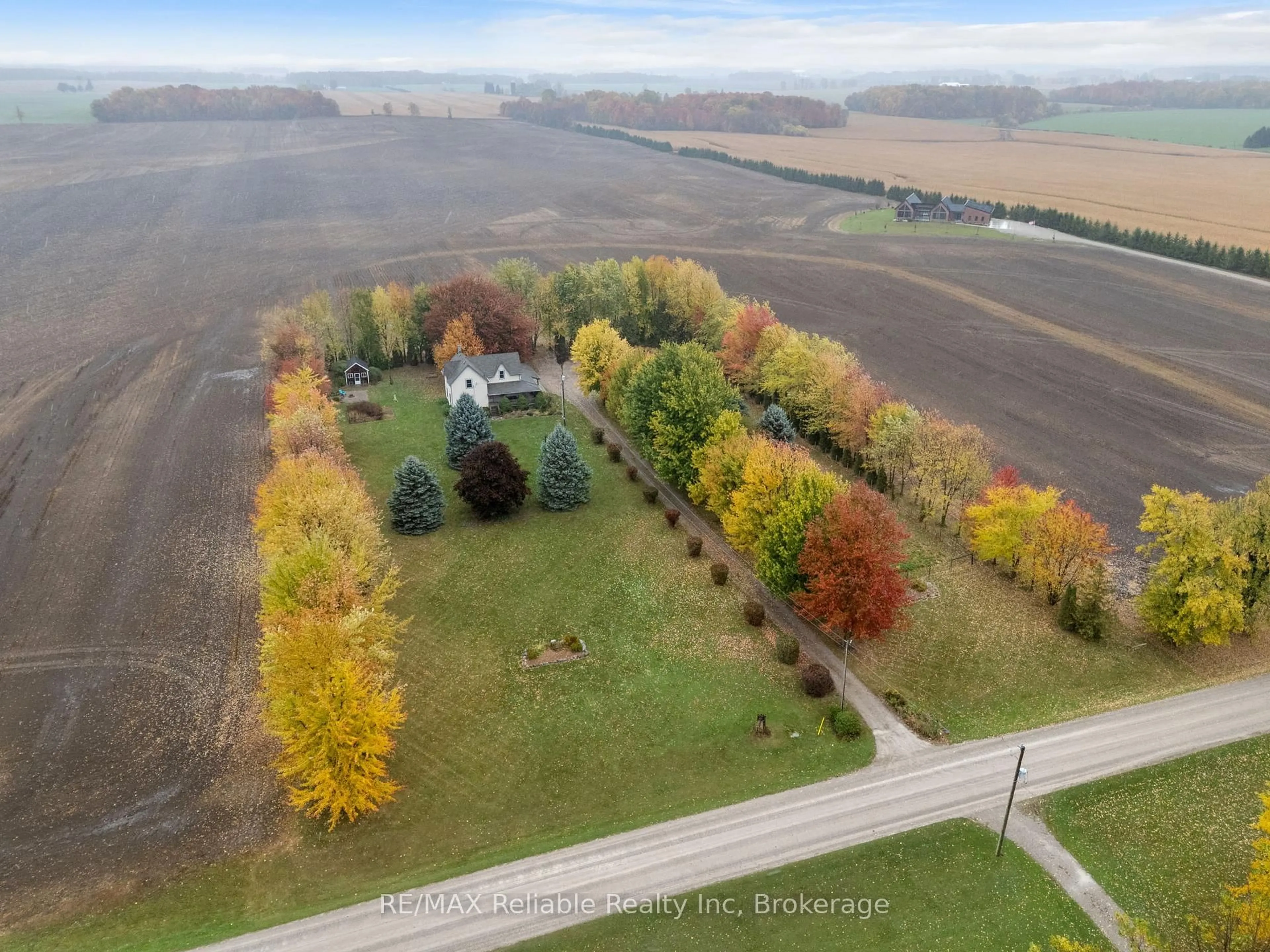 A pic from outside/outdoor area/front of a property/back of a property/a pic from drone, street for 43488 Chiselhurst Rd, Huron East Ontario N0M 2E0