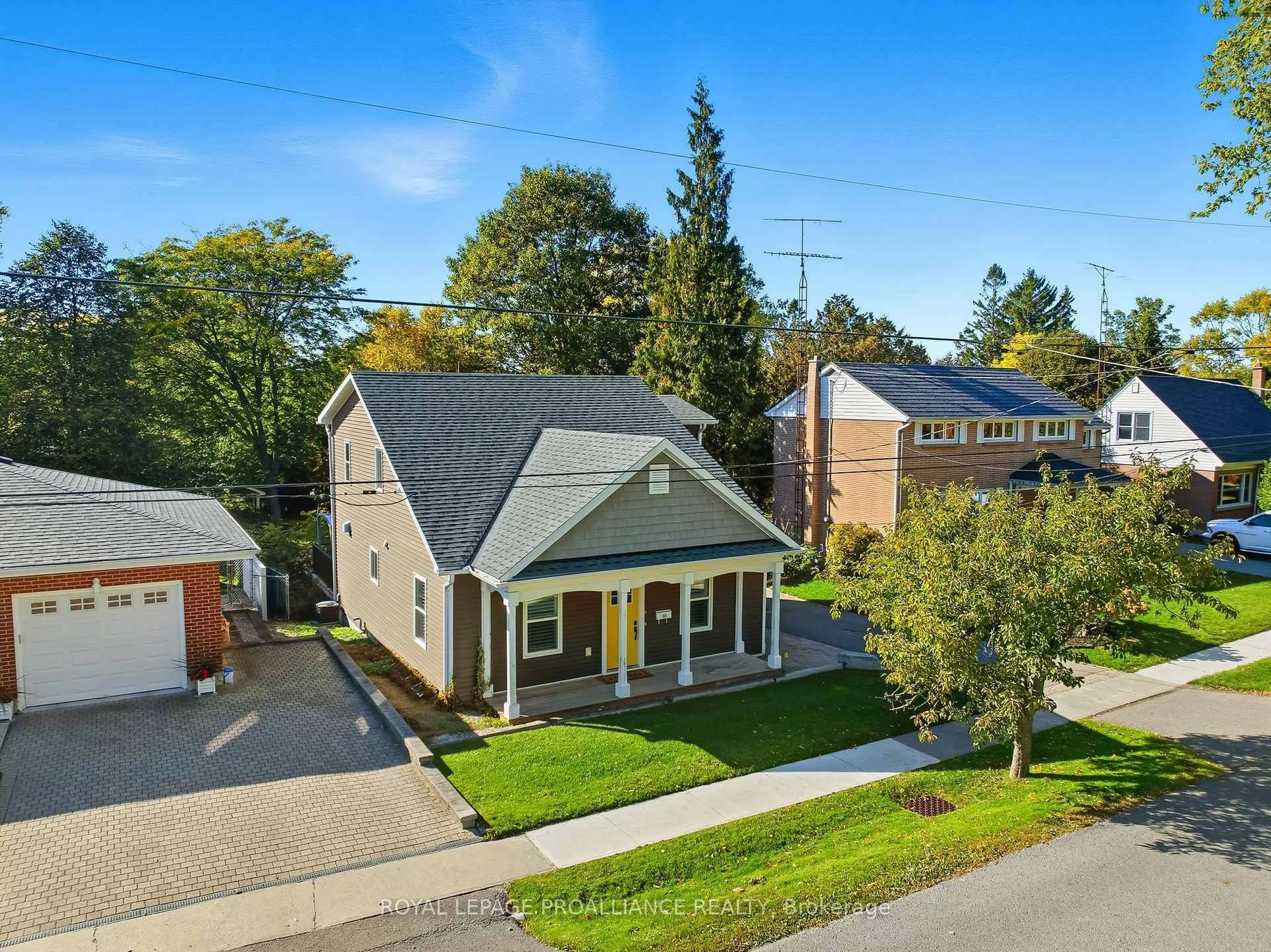 A pic from outside/outdoor area/front of a property/back of a property/a pic from drone, street for 80 Elgin St, Port Hope Ontario L1A 2M1
